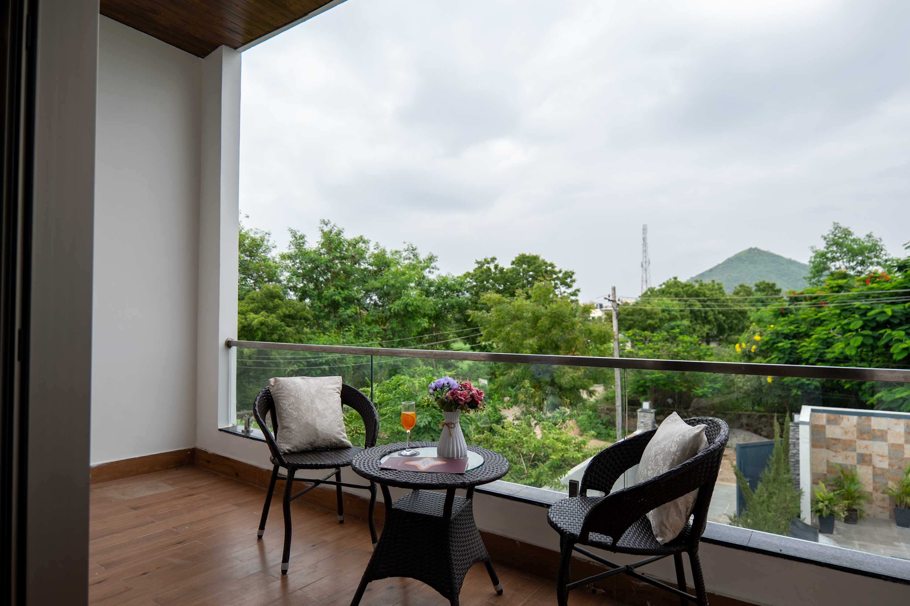 The Horizon Villa by Viraalay - Premium 5BHK Villa