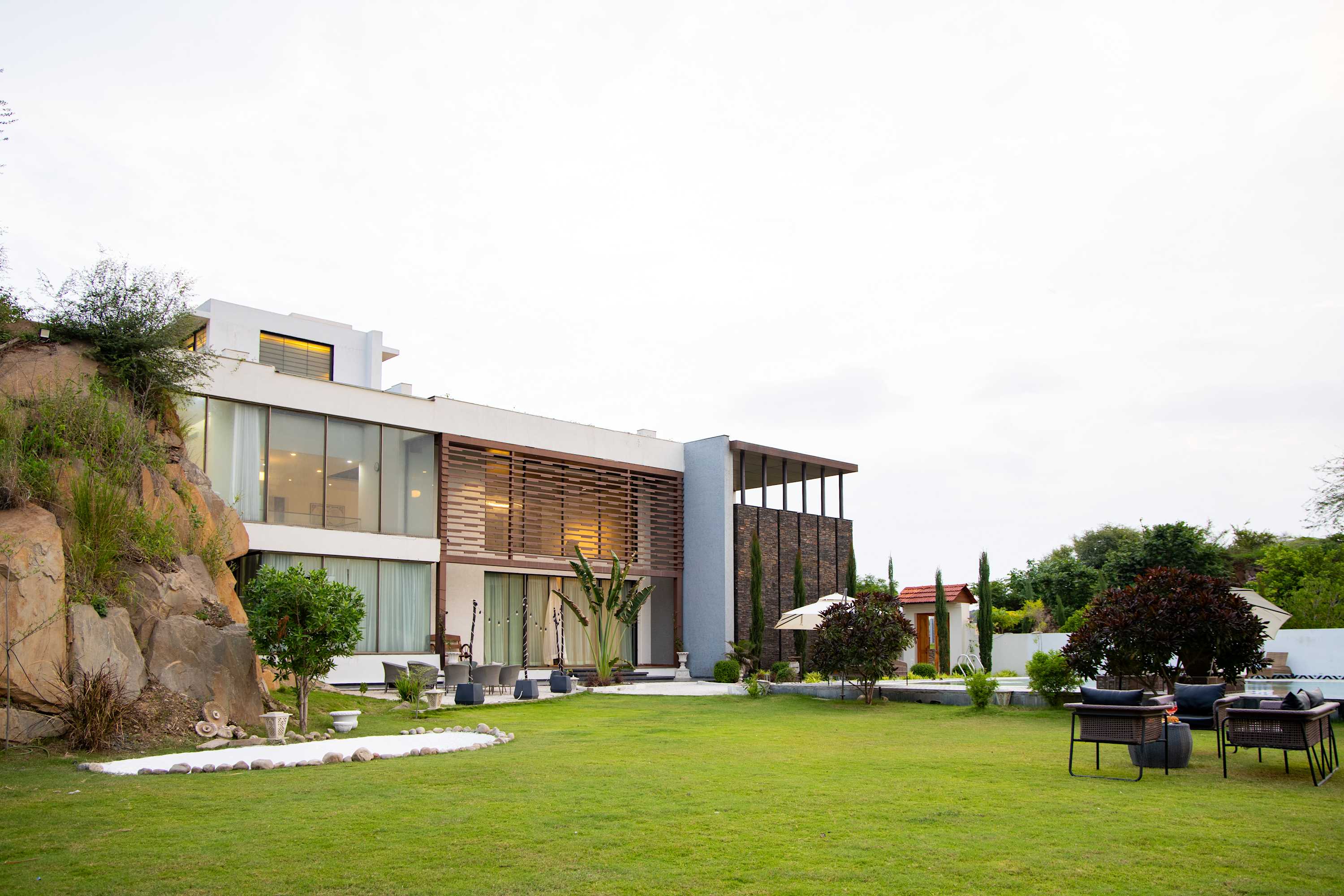 Kvanya Mansion by Viraalay - Luxe 5BHK Villa in Udaipur