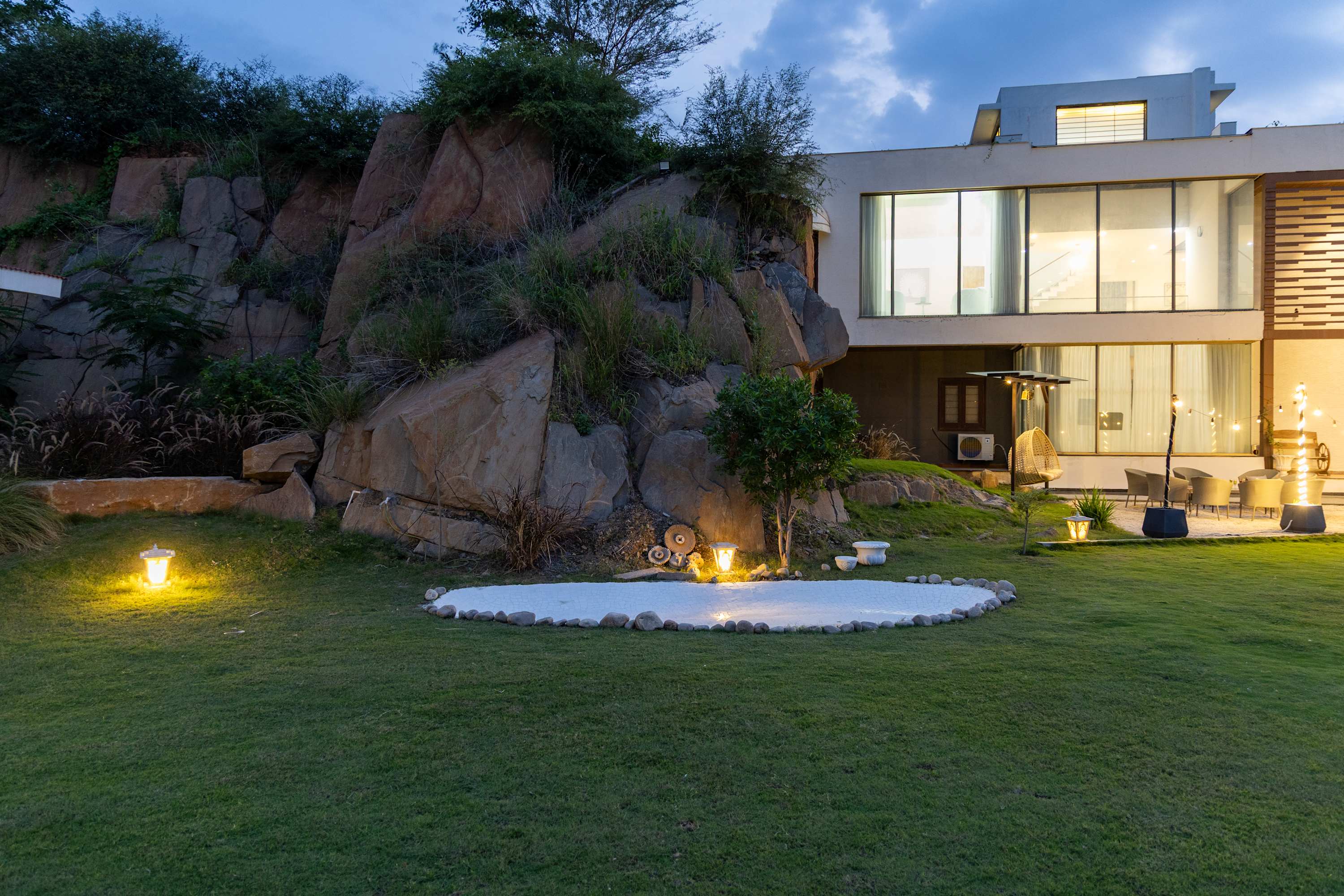 Kvanya Mansion by Viraalay - Luxe 5BHK Villa in Udaipur