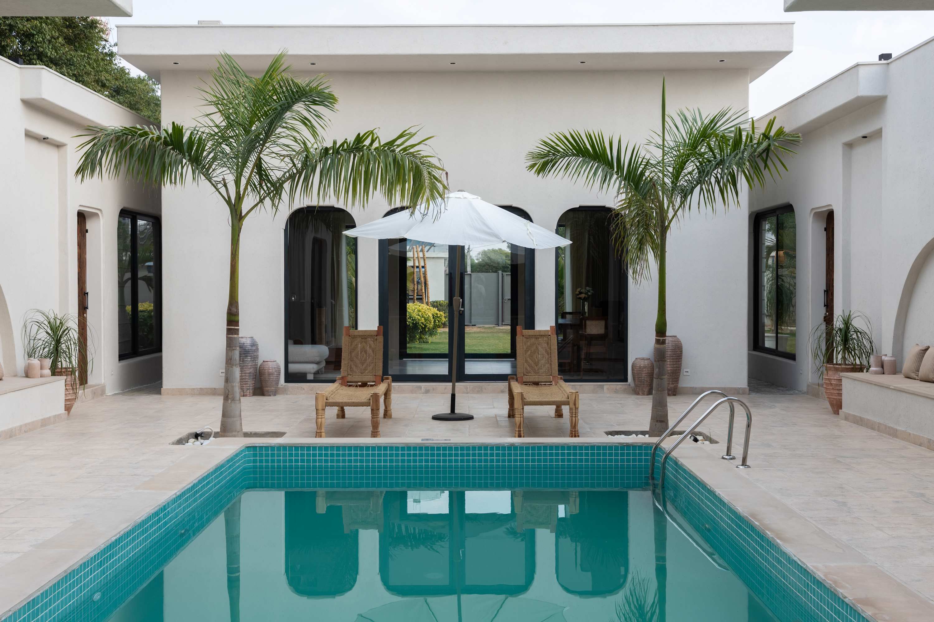 La Vida Retreat - Luxury 4 Bed Villa in Jaipur