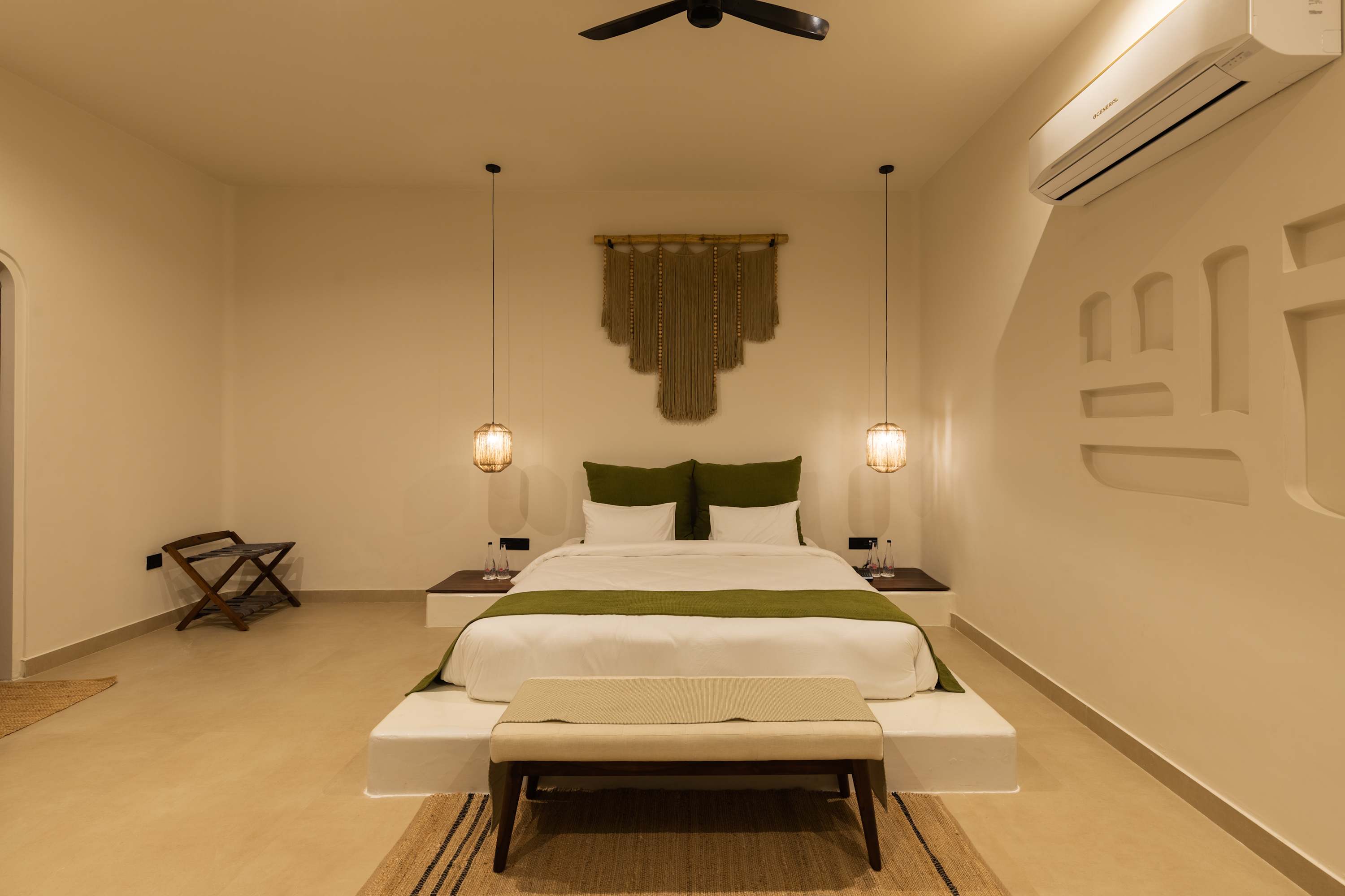 La Vida Retreat - Luxury 4 Bed Villa in Jaipur