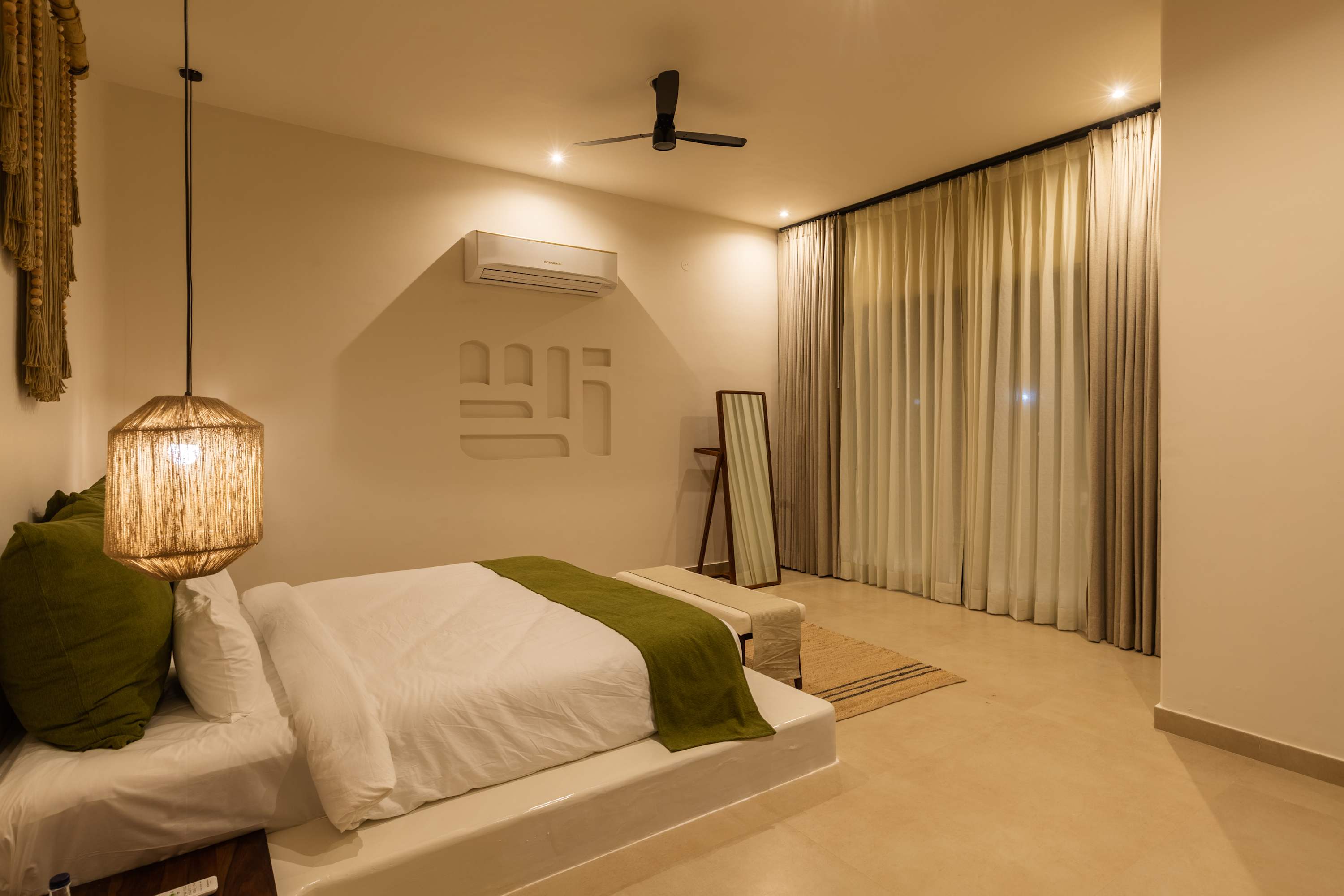 La Vida Retreat - Luxury 4 Bed Villa in Jaipur