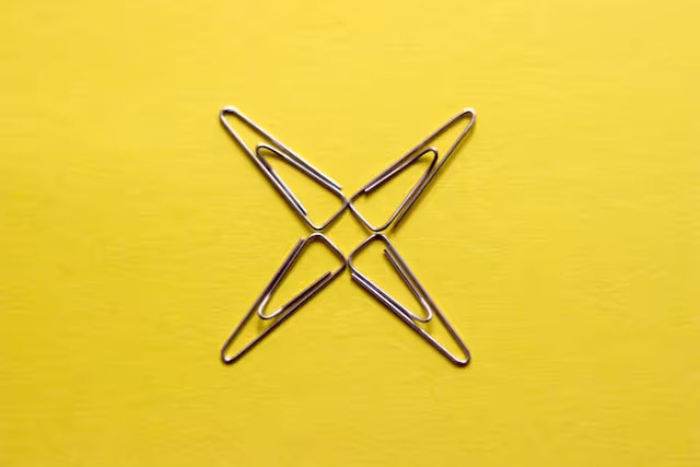 Master Cross-Selling in B2B: 5 Winning Strategies