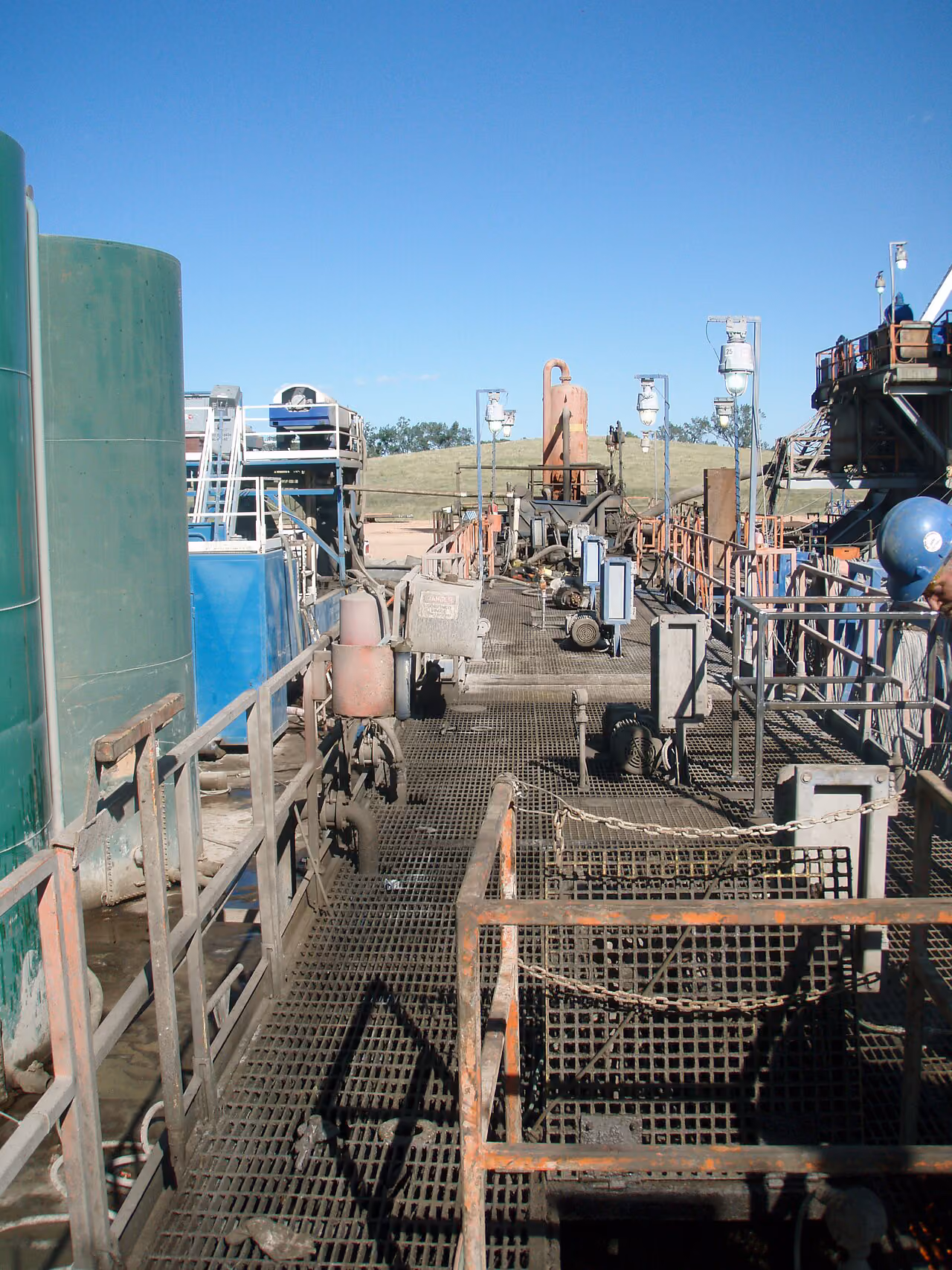 Oil drilling fluids