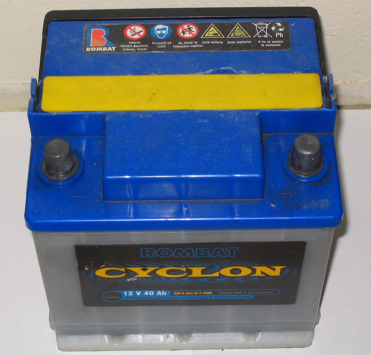 Battery and glass additives
