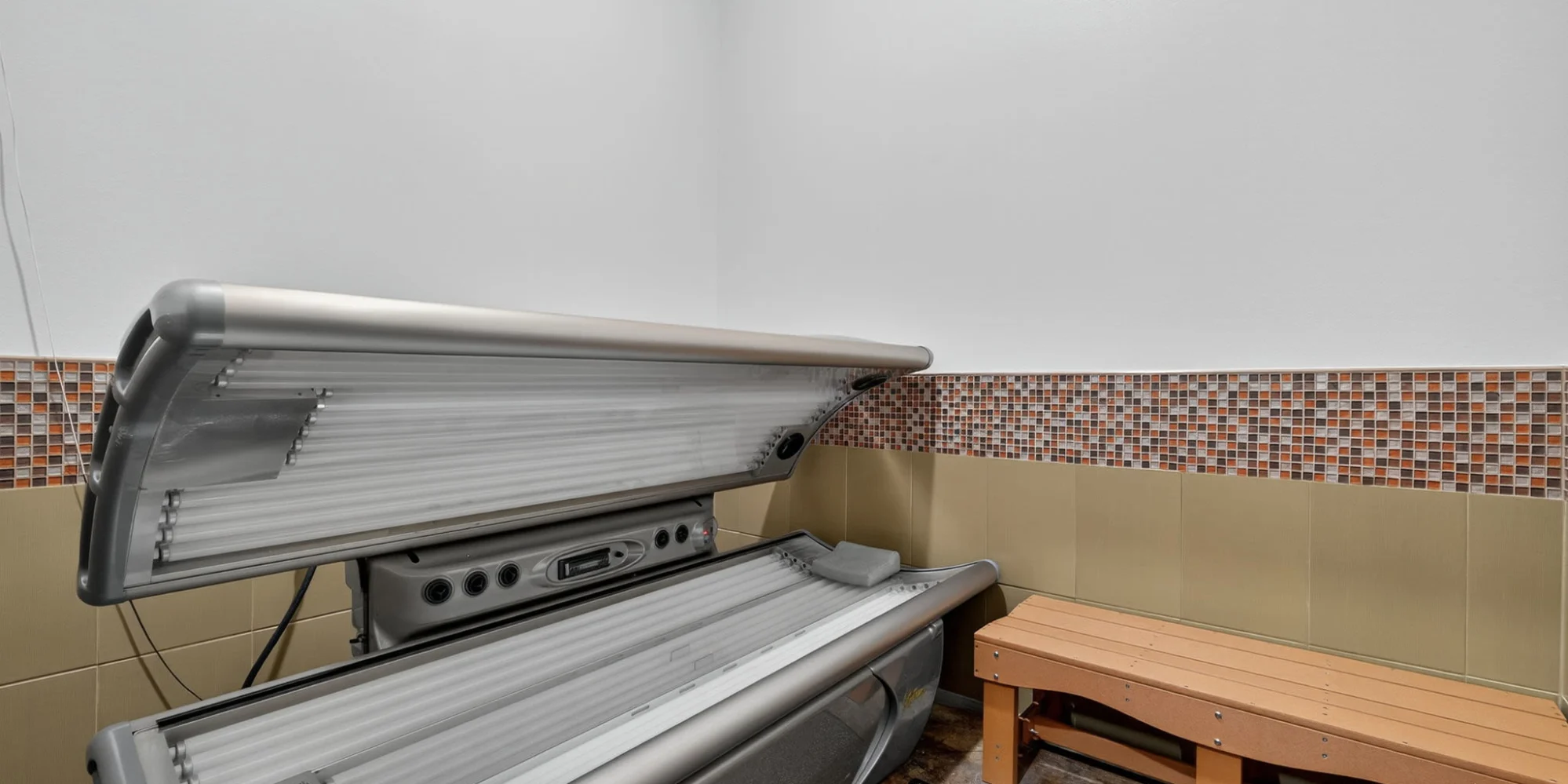 Tanning bed