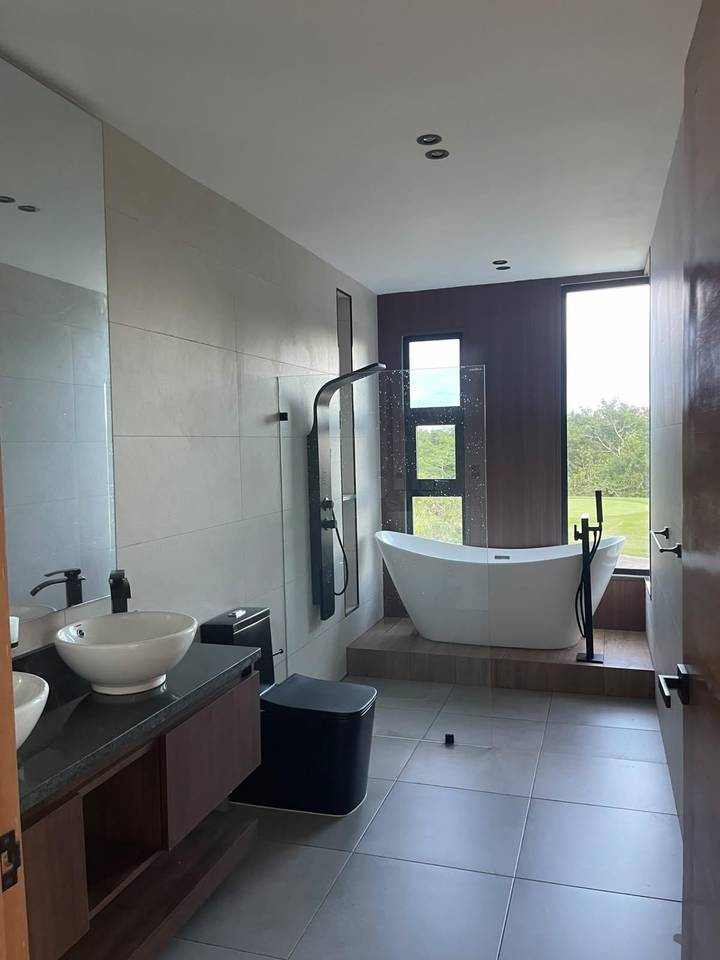 VILLA DE LUJO EN PLAYA NUEVA ROMANA