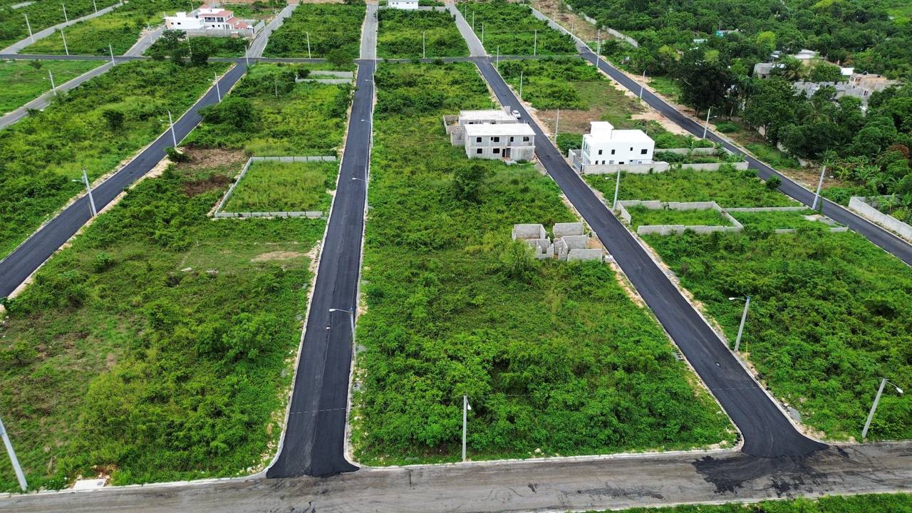 PROYECTOS DE SOLARES CON EXCELENTE UBICACION