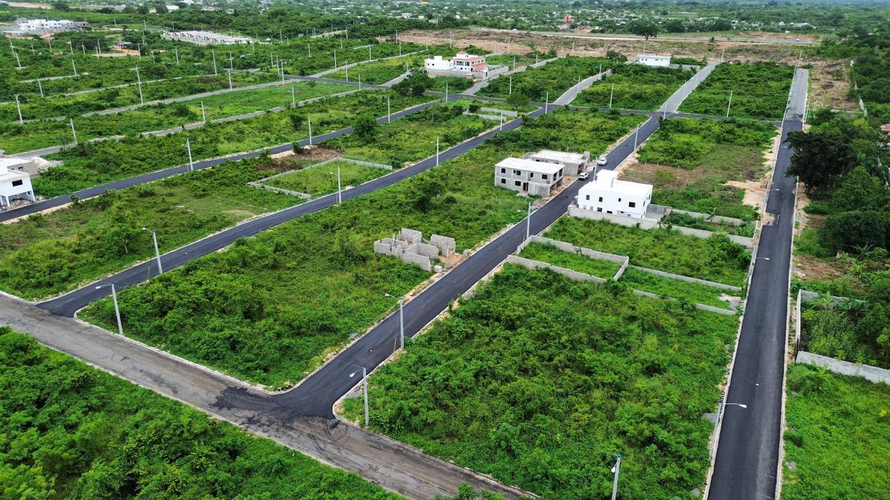PROYECTOS DE SOLARES CON EXCELENTE UBICACION