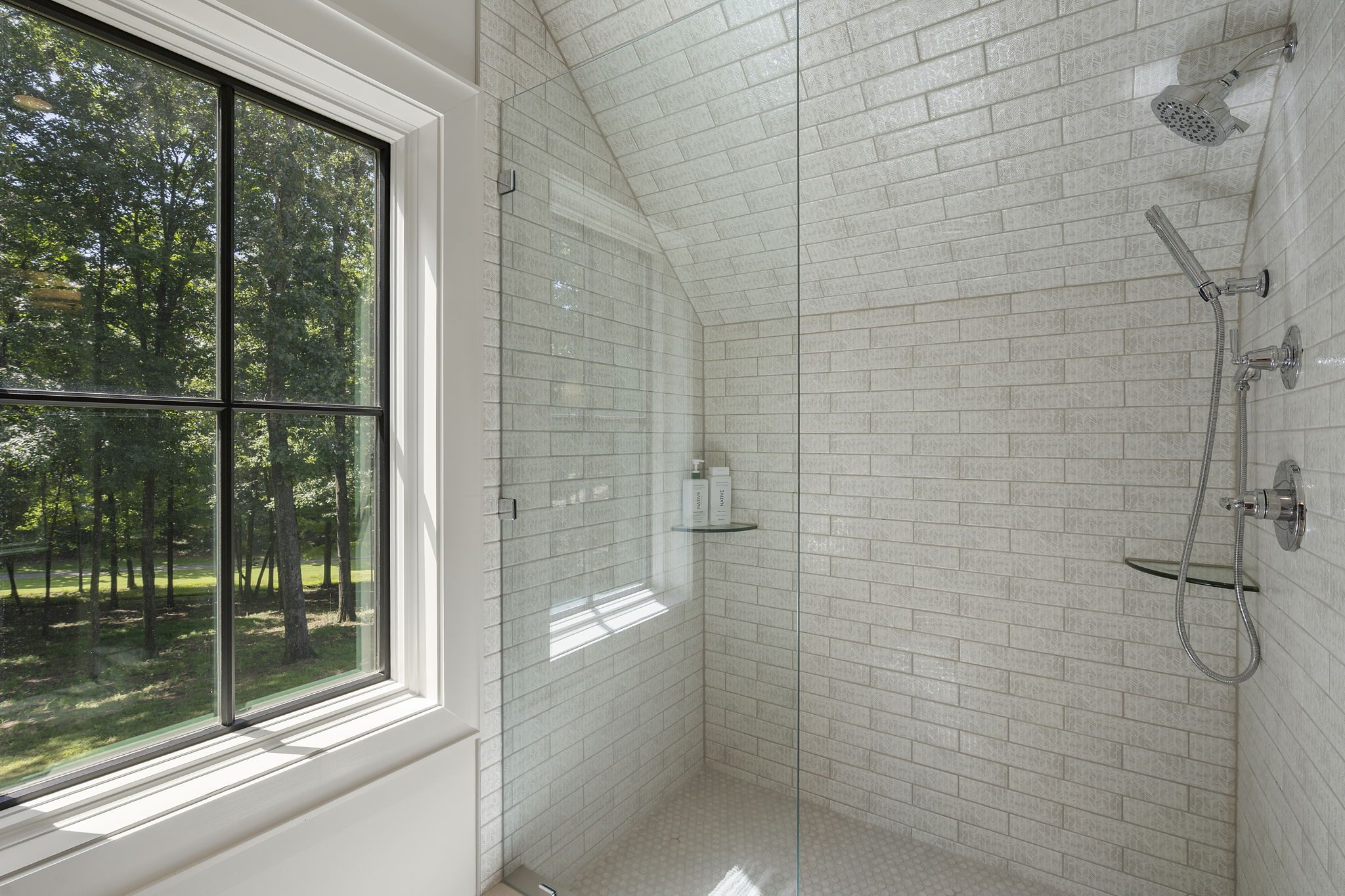 Loudon Modern, Loudon, Tennessee, photo 15 of 21