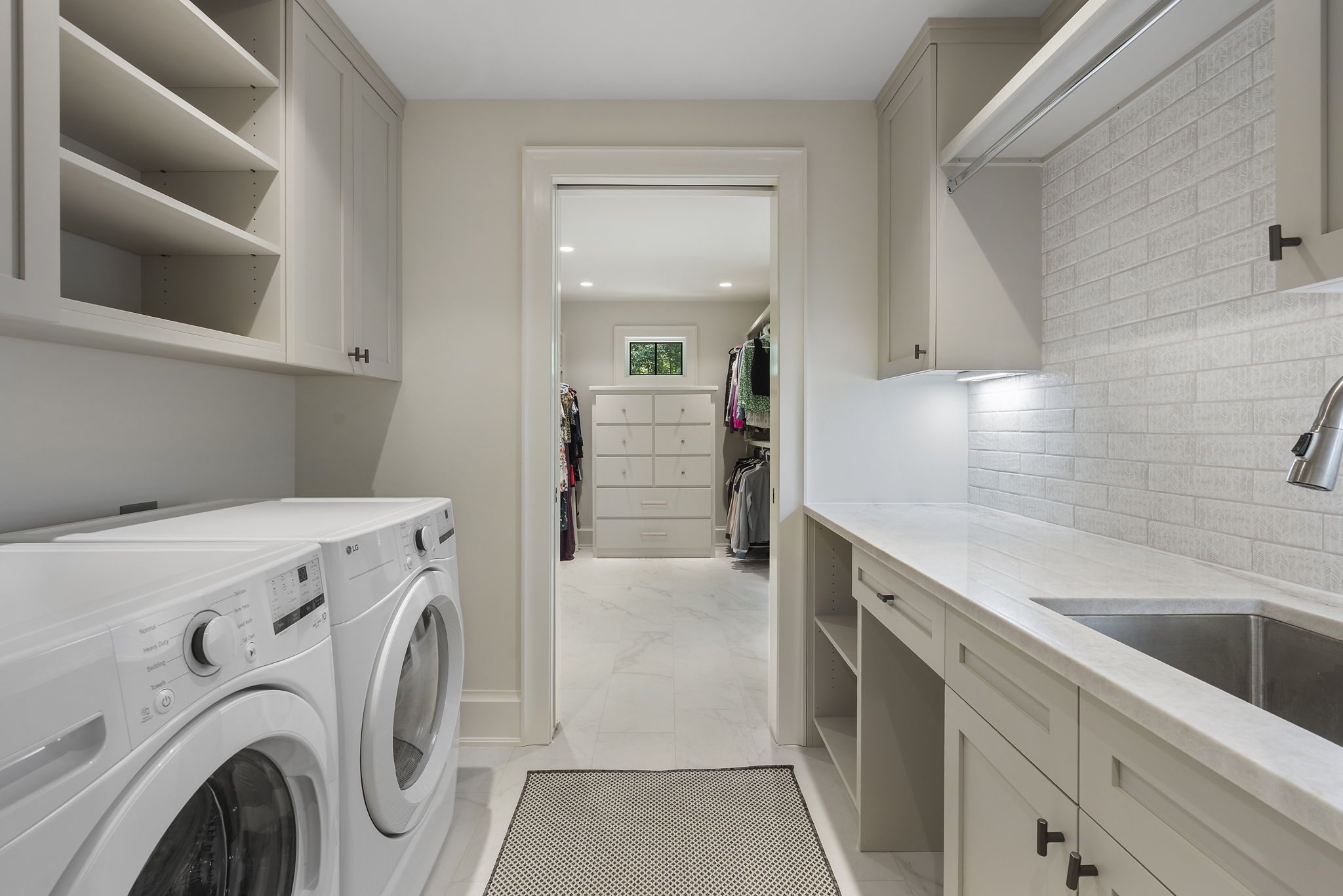 Loudon Modern, Loudon, Tennessee, photo 19 of 21