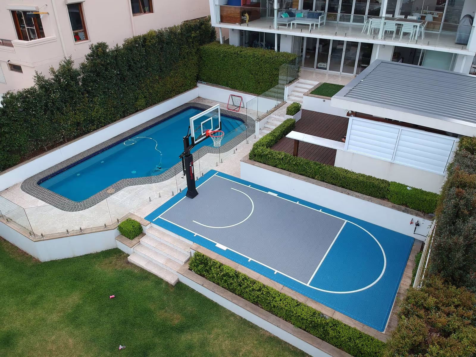 Court Tiles