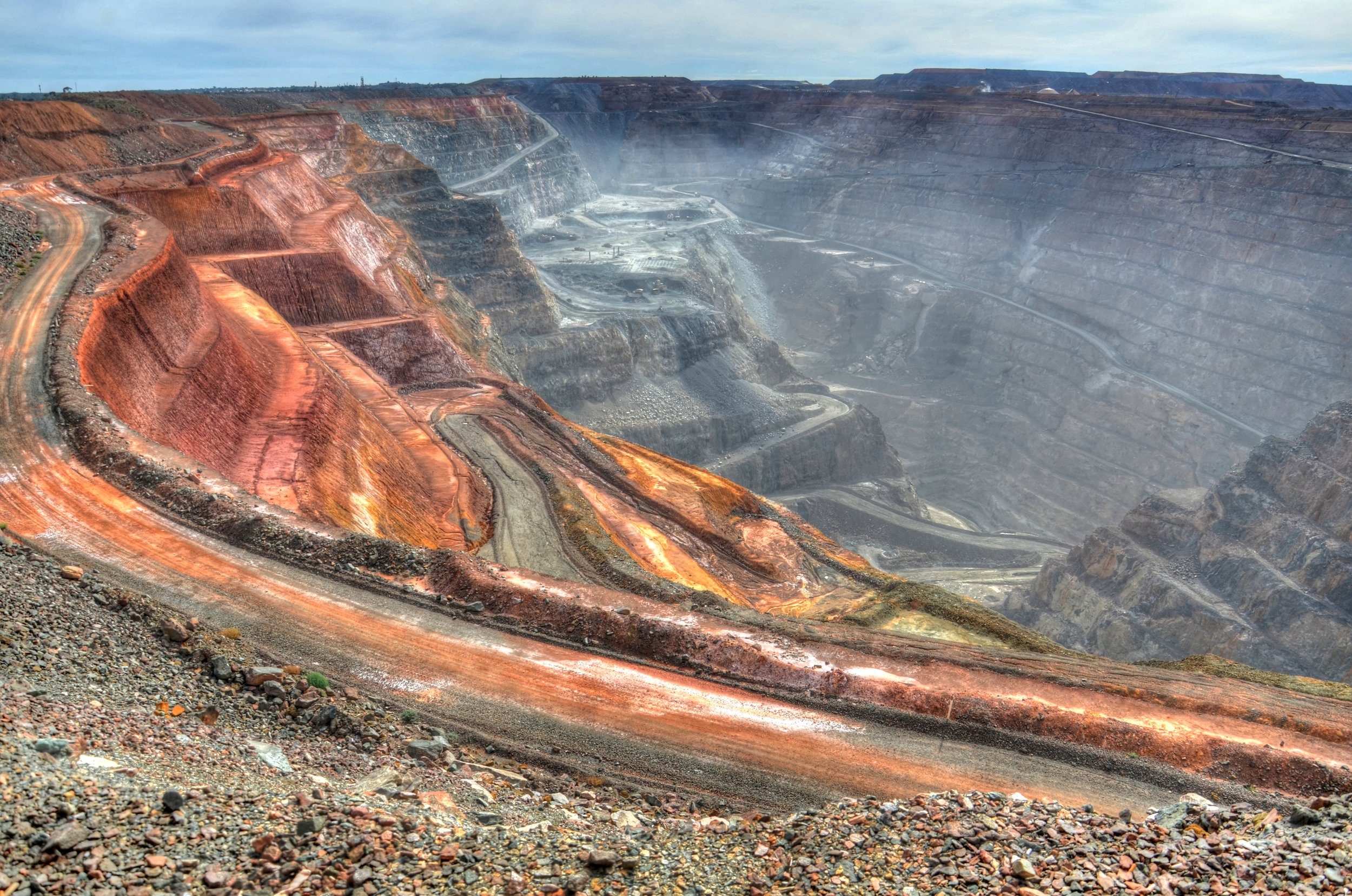   ‘Gold mine, Western Australia. Credit: Chris Fithall/    Flickr Creative Commons   .’  
