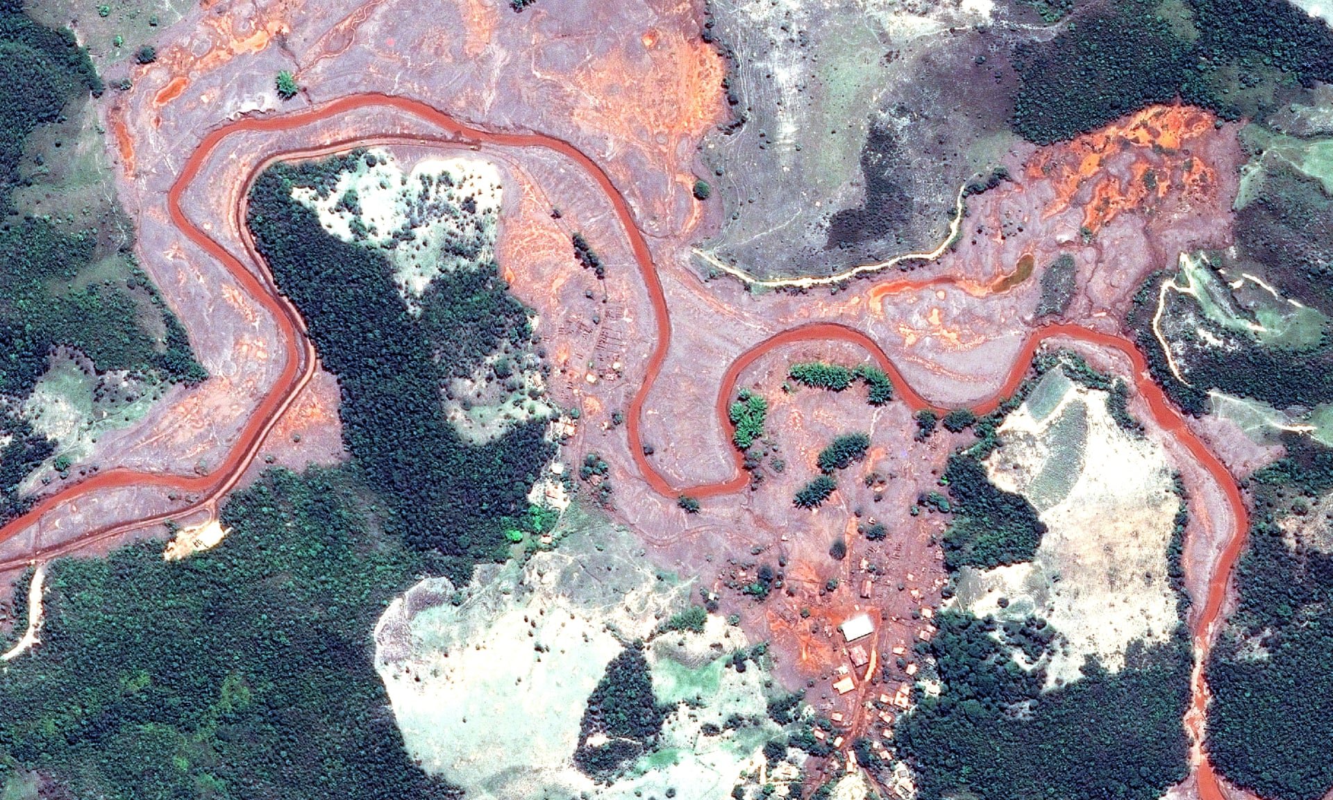 Damage to the surrounding environment one week after the dam collapse, 12 November 2015. ©CNES 2015 Distribution Airbus DS.