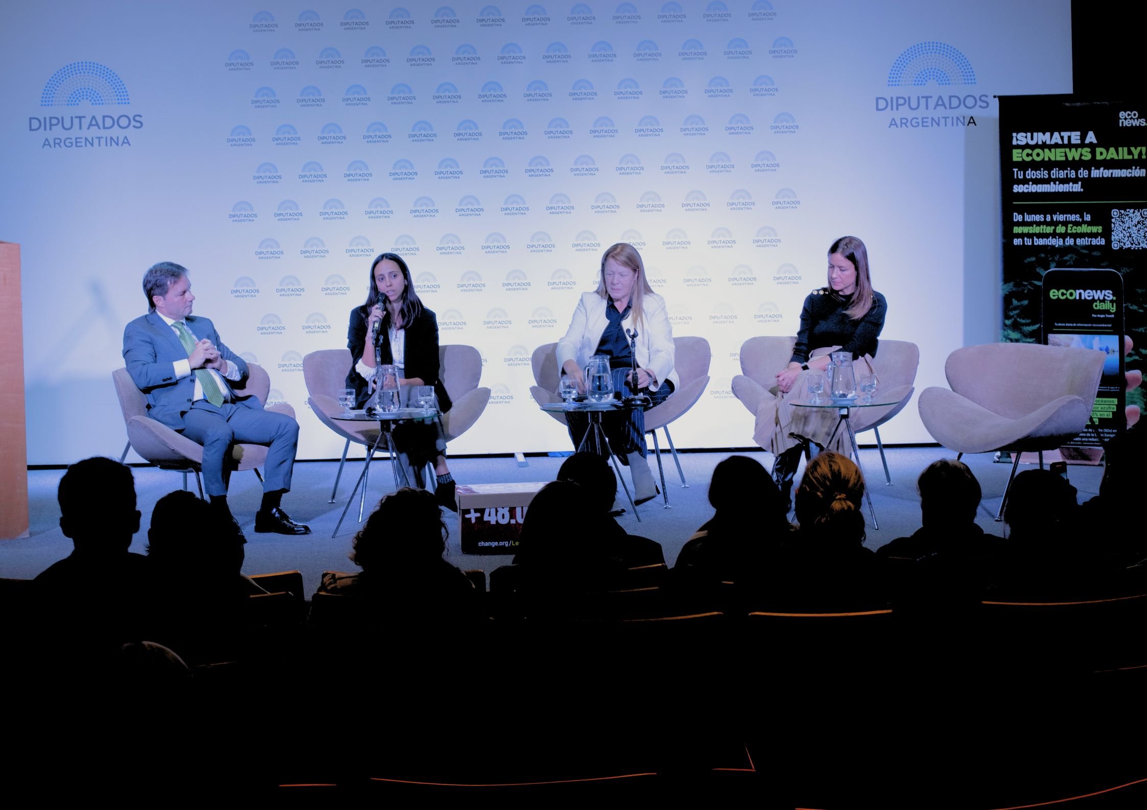   A panel discussion in Argentina’s Congress between Dr. Miguel Ángel Asturias and representatives of Argentina’s three ecocide law proposals: Maria José Fa (Adviser to Senator Edith Terenzi), Congresswoman Margarita Stolbizer and Justa Roca (Adviser for Ana Clara Romero).  