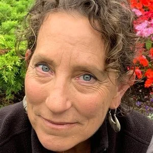 Dona Grace-Campbell