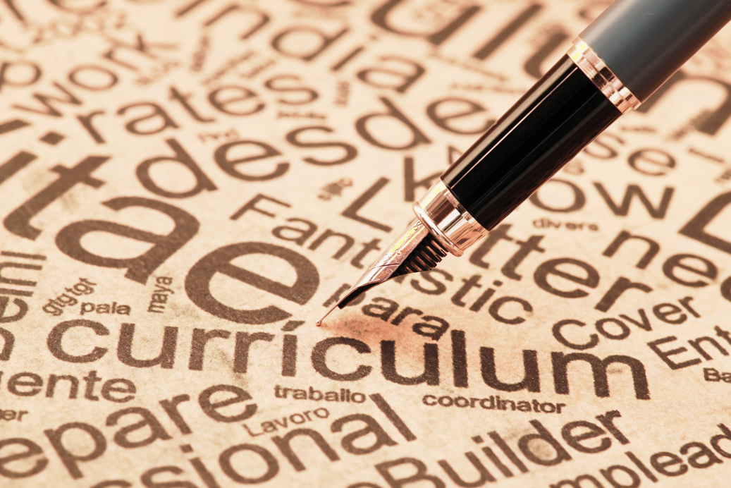Close-up of Spanish vocabulary with a pen, representing literary and language study