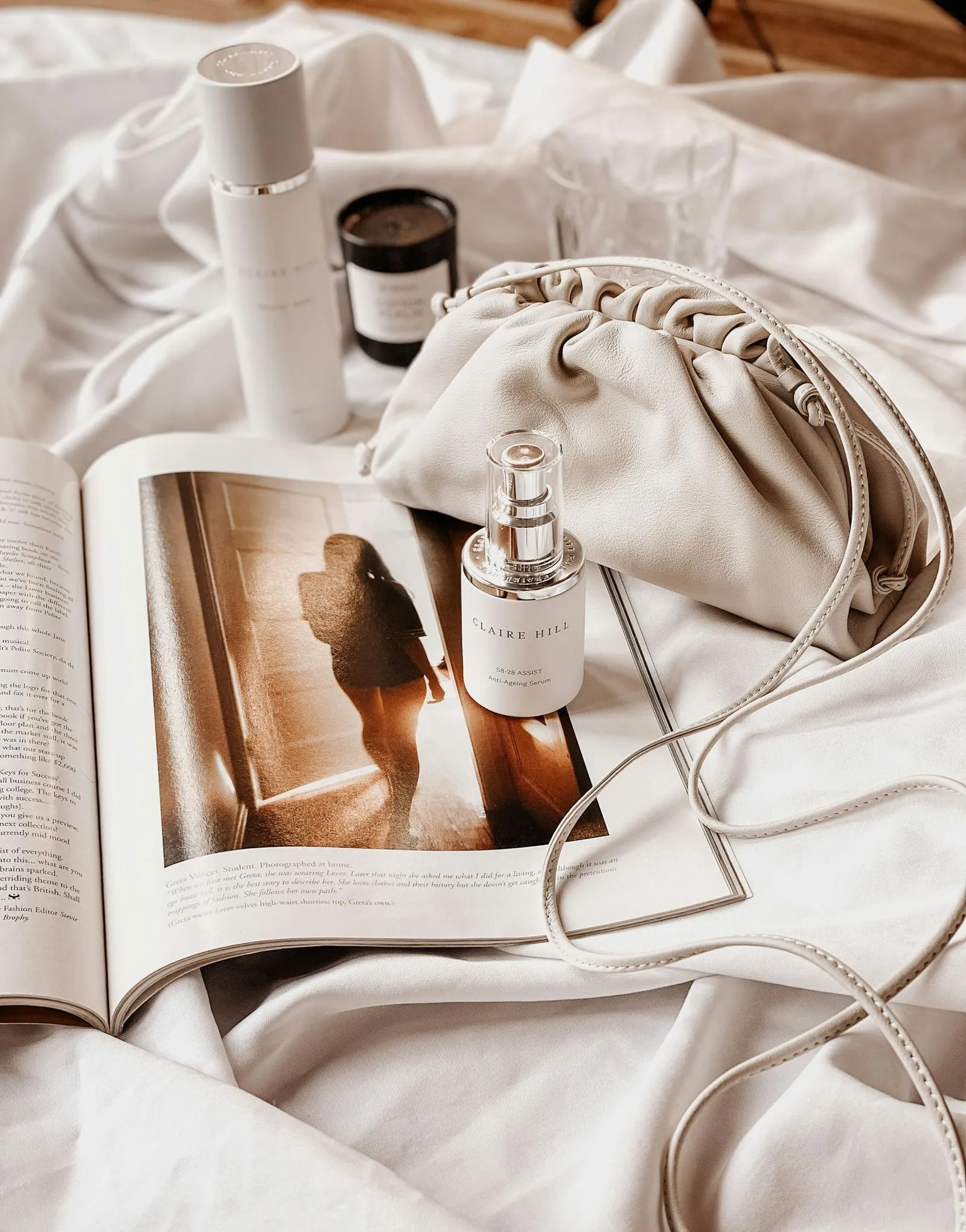 Woman accessories