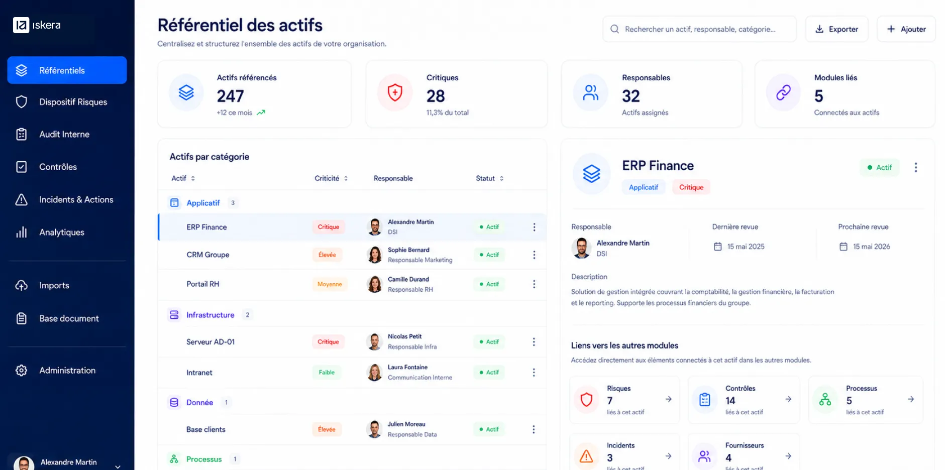 Tableau de gestion des actifs d'entreprise avec catégories, responsables, statuts et détails du module ERP Finance.