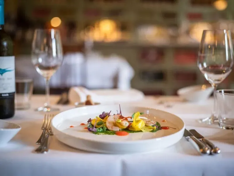 Restaurant August in Augsburg: Zwei-Sterne-Küche in der Haag-Villa