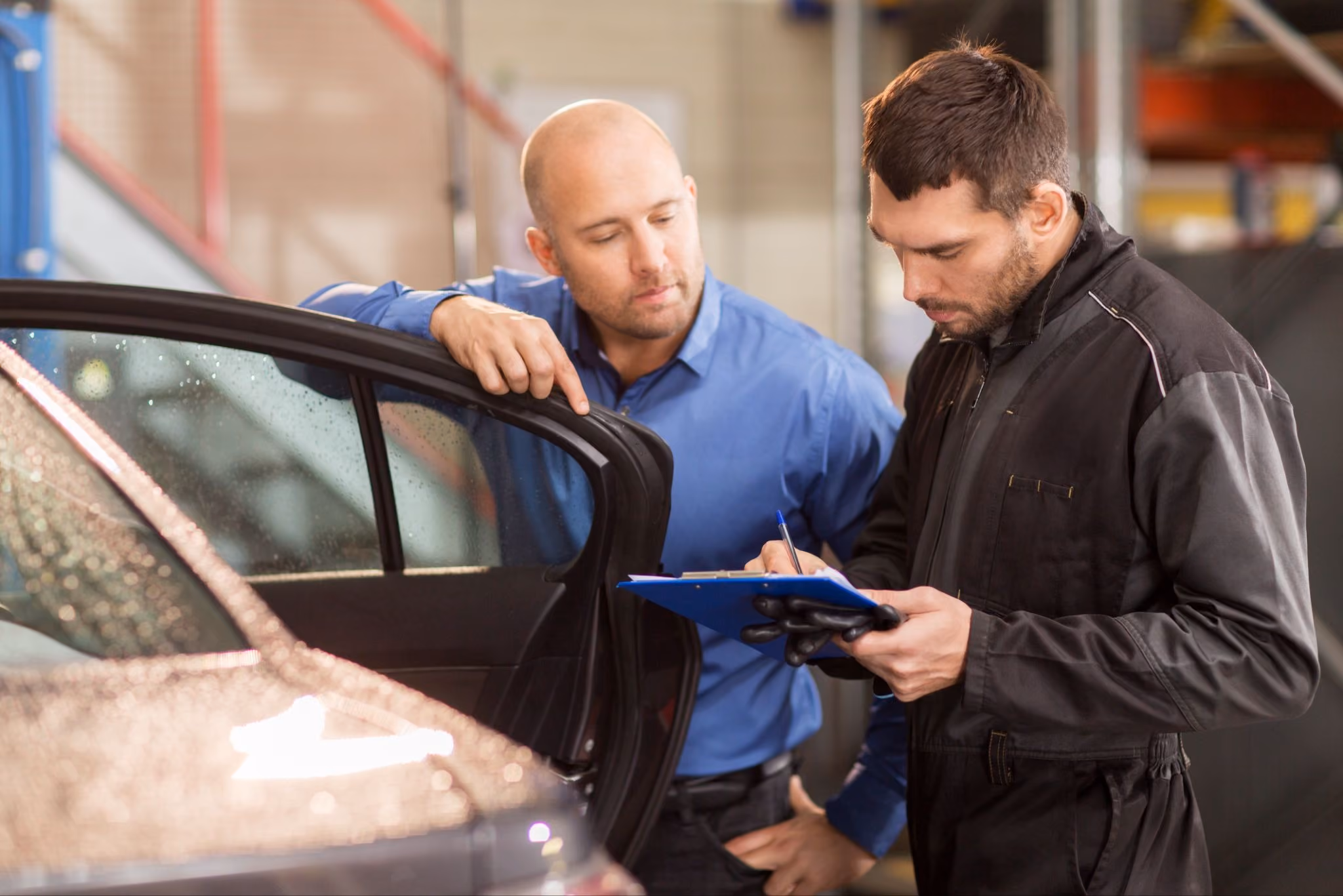 Inspection avant achat d'une auto d'occasion : ce que la garantie de bon fonctionnement couvre déjà