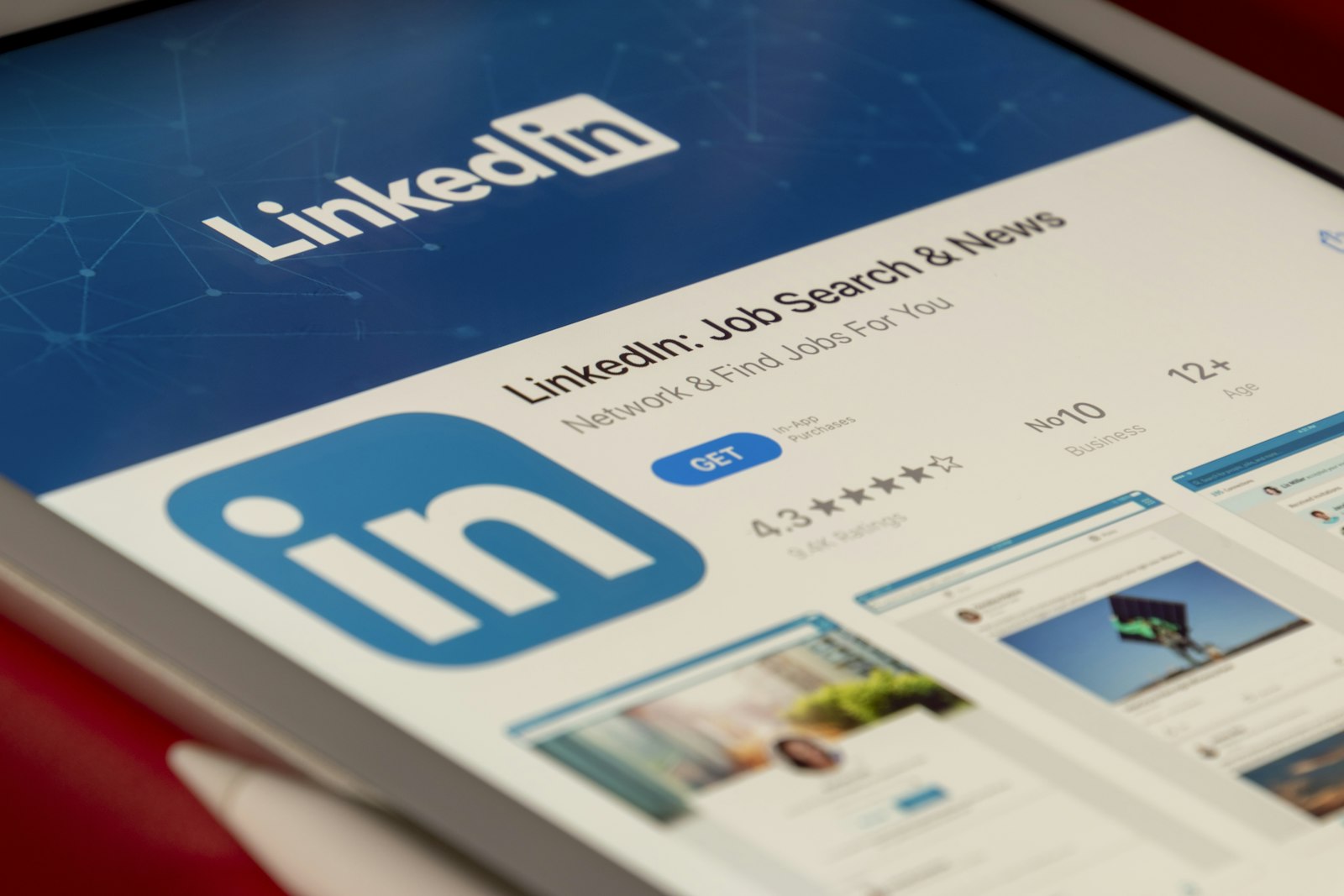 B2B LinkedIn Ads: A Practical Playbook for Marketers