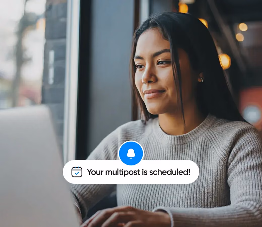 Woman scheduling her multi-posts on social