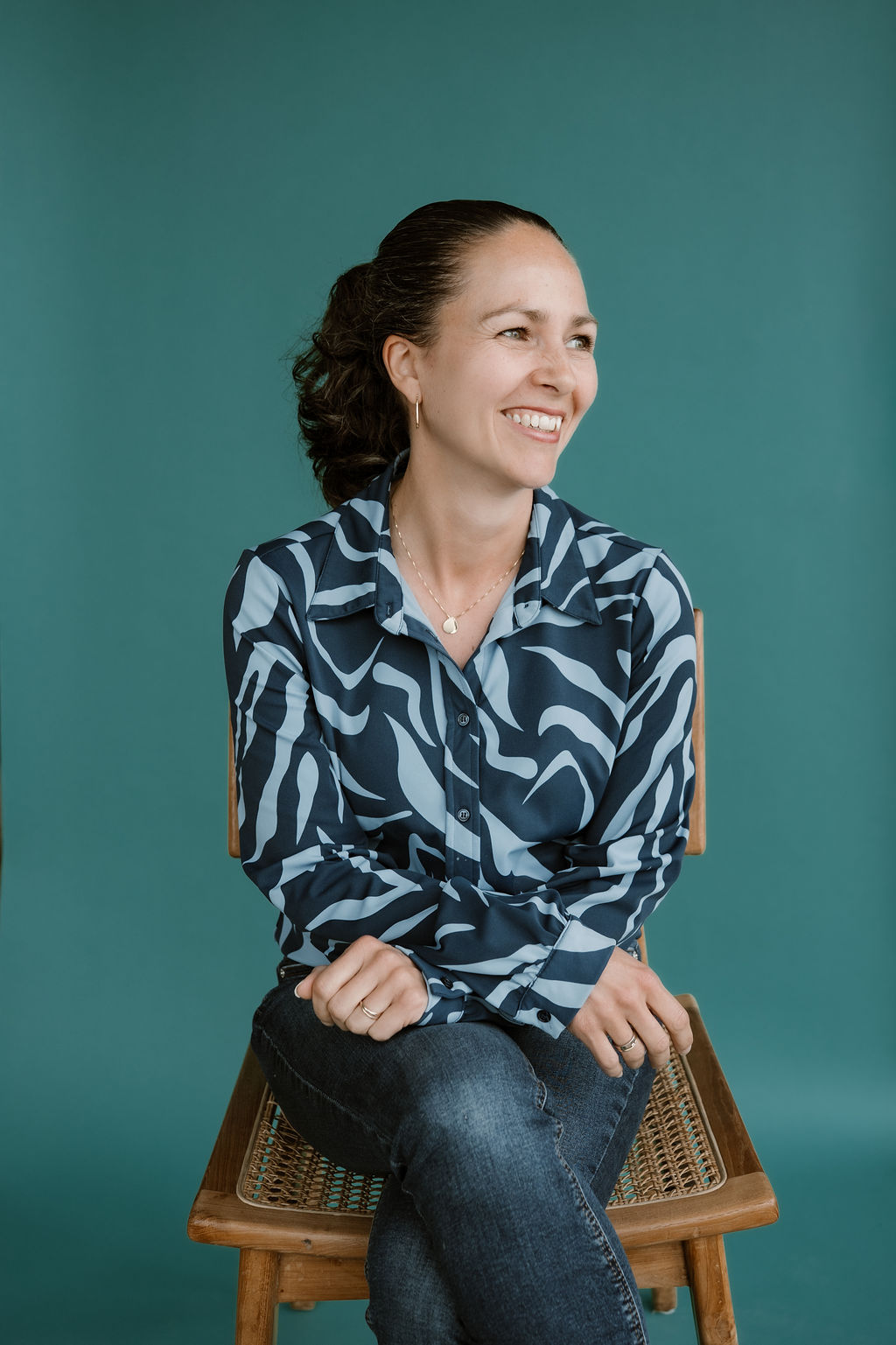 Portretfoto van Eva de Vrieze, adviseur bij ZONH
