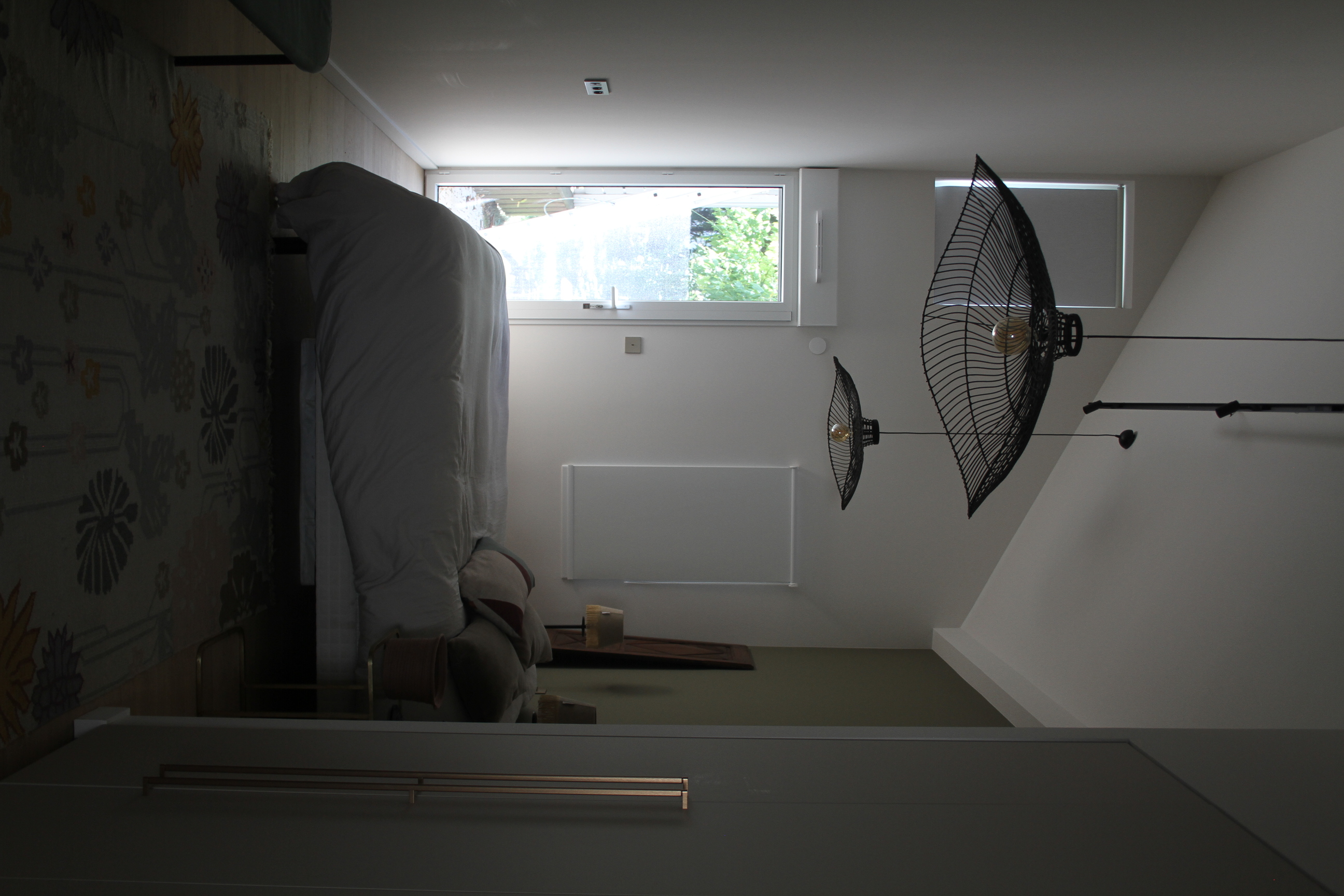 Chambre tamisée vue de l'intérieur