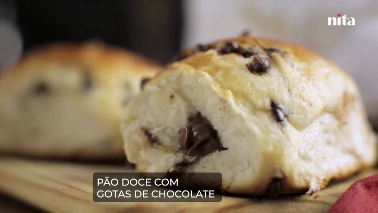 Pão Doce com gotas de chocolate