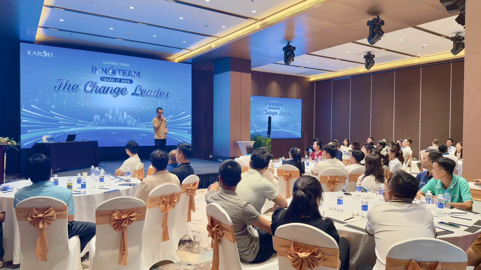 Wecommit đào tạo Agentic AI cho đội ngũ lãnh đạo Karofi