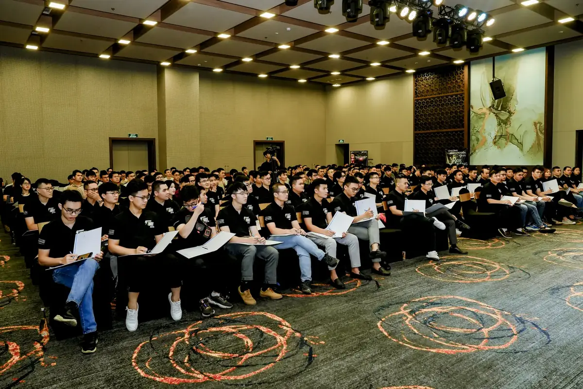 Cộng đồng Wecommit giao lưu ngoài đời thực
