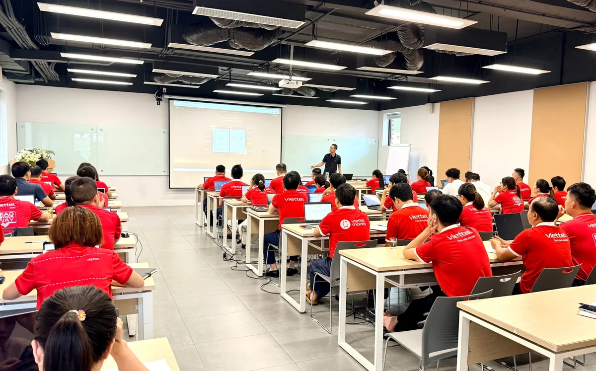 Wecommit tư vấn và đào tạo Agentic AI tại Viettel