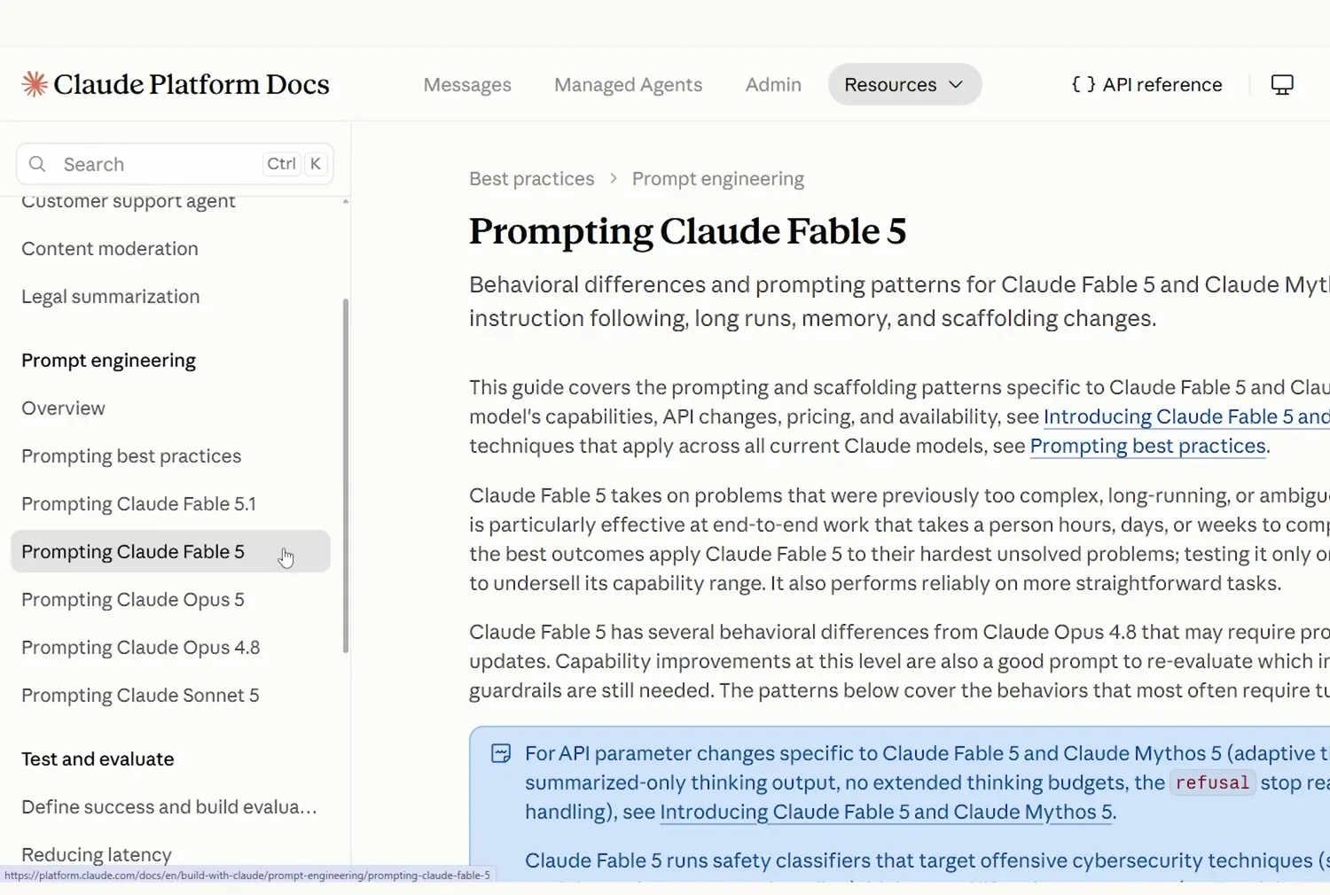 Trang tài liệu Claude Platform Docs, cột trái liệt kê từng trang hướng dẫn prompt riêng cho Prompting Claude Fable 5.1, Fable 5, Opus 5, Opus 4.8, Sonnet 5