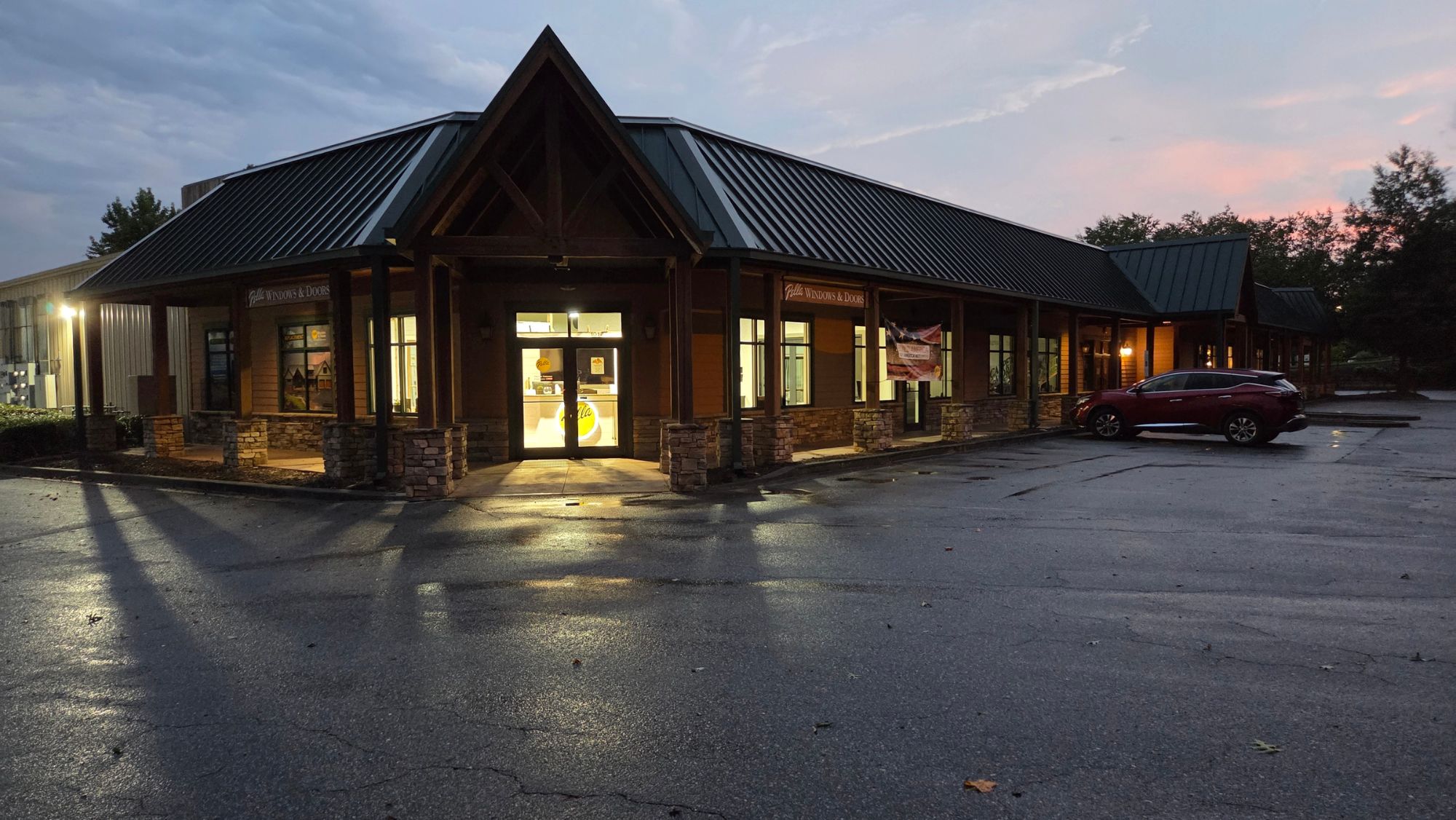 Pella showroom cleaned by Assett