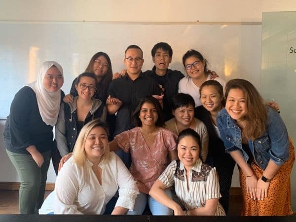 Finding the right place for your internship chart the way in the field of public relations. Discover the exciting world of public relations and marketing.