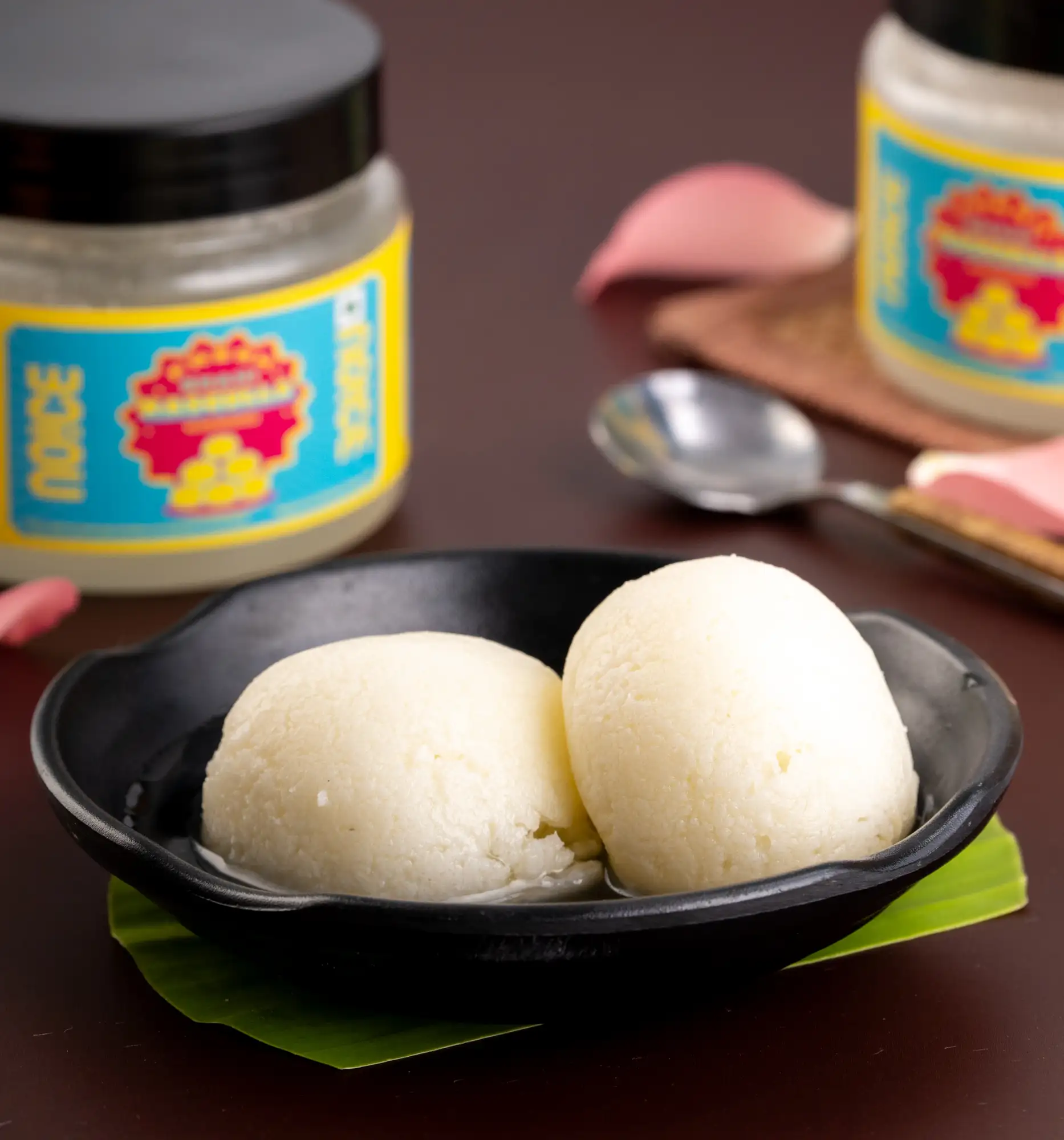 NOICE Fresh Rasgulla Homestyle made with pure chenna, soft and handcrafted in small batches with zero added preservatives