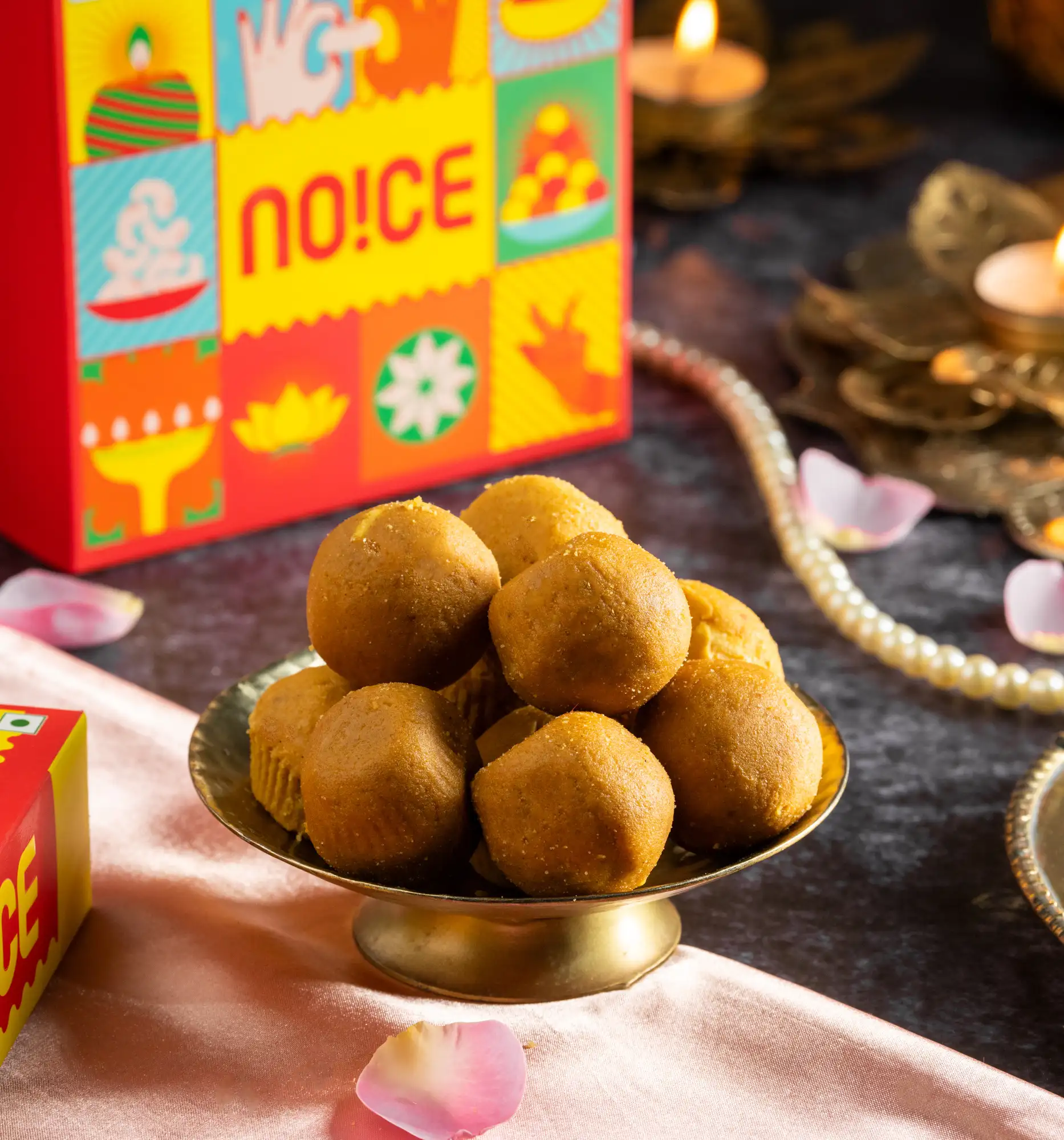 NOICE Besan Laddu Sweet Gift Box made with roasted besan, almonds, cashews, and desi ghee, handcrafted with no added preservatives