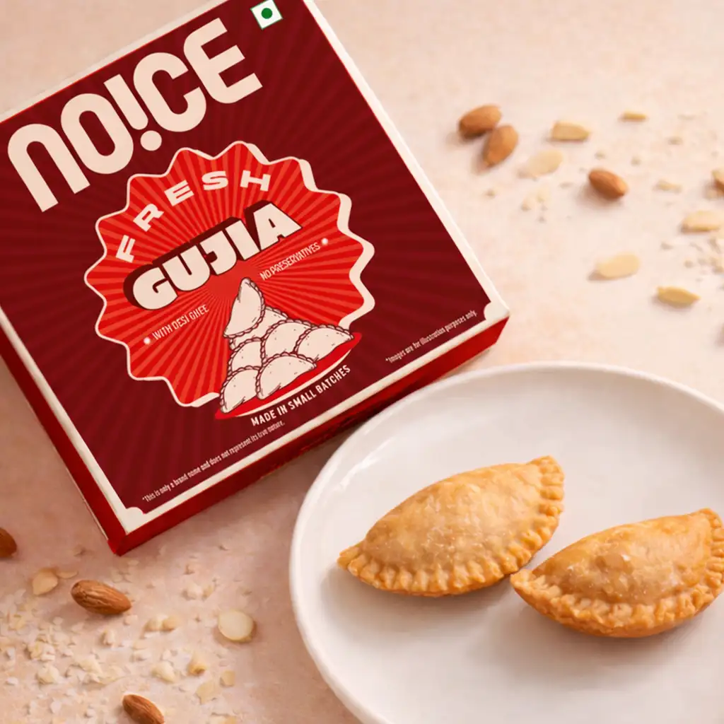 NOICE Fresh Gujia (140g), a crisp and golden festive sweet stuffed with dry fruits and handcrafted with pure desi ghee