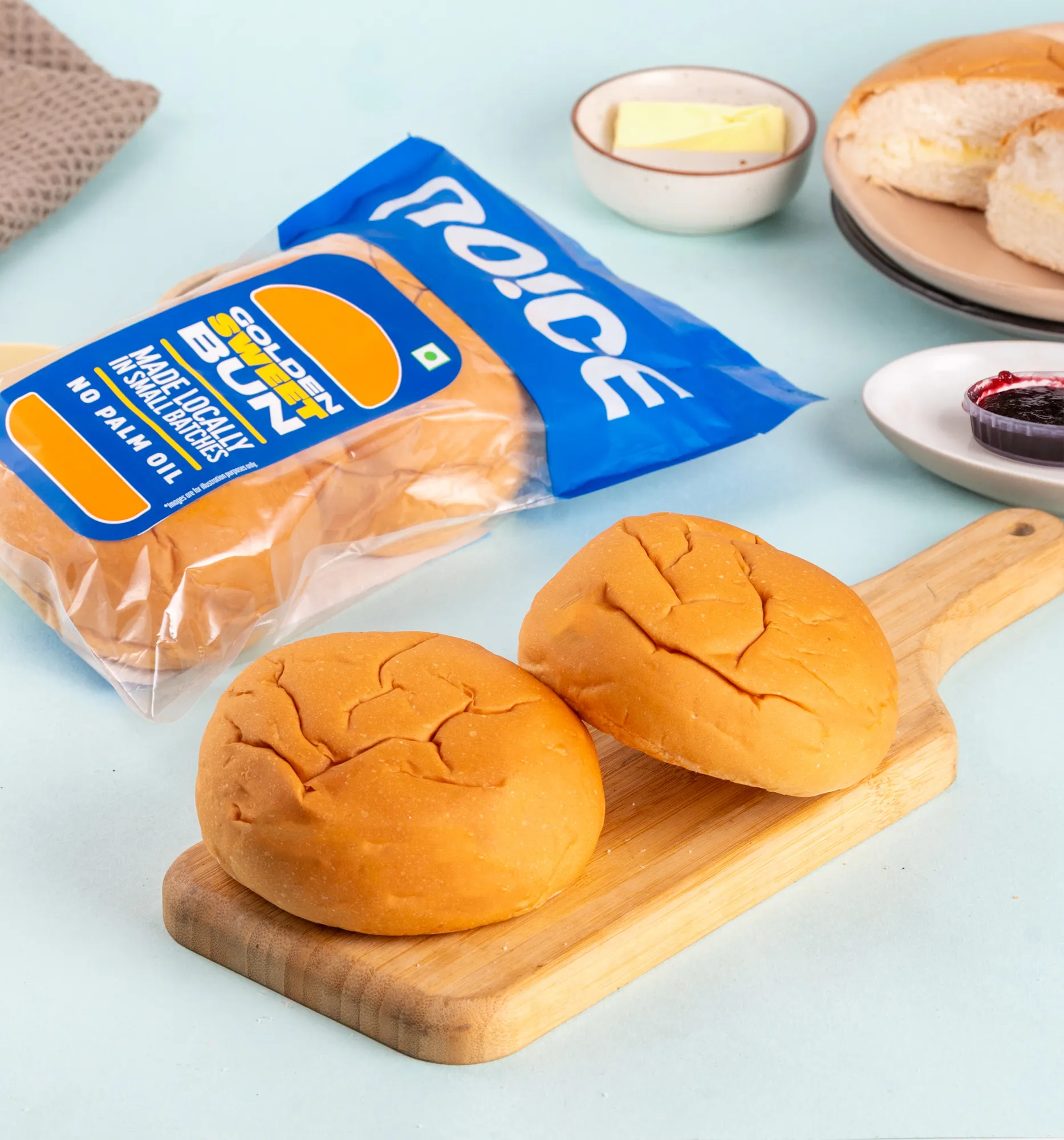 NOICE freshly made golden sweet bun, pillow-soft and baked in small batches with real butter and no palm oil.