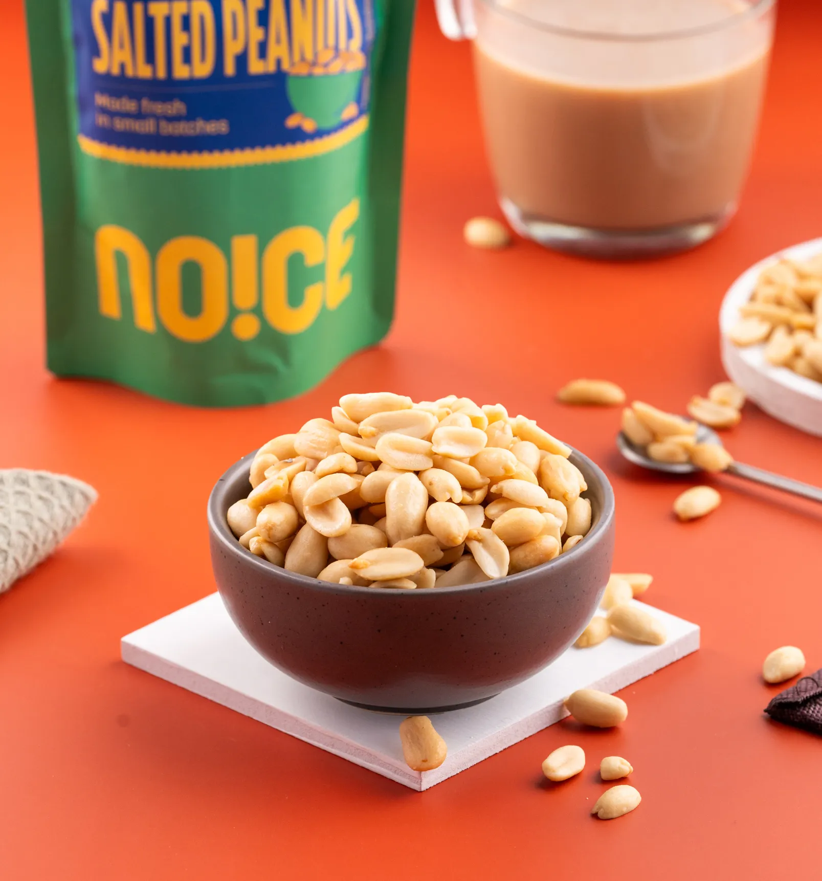 NOICE Salted Peanut Without Skin, lightly salted and skinless crunchy peanuts made with fresh rice bran oil, completely free from palm oil.