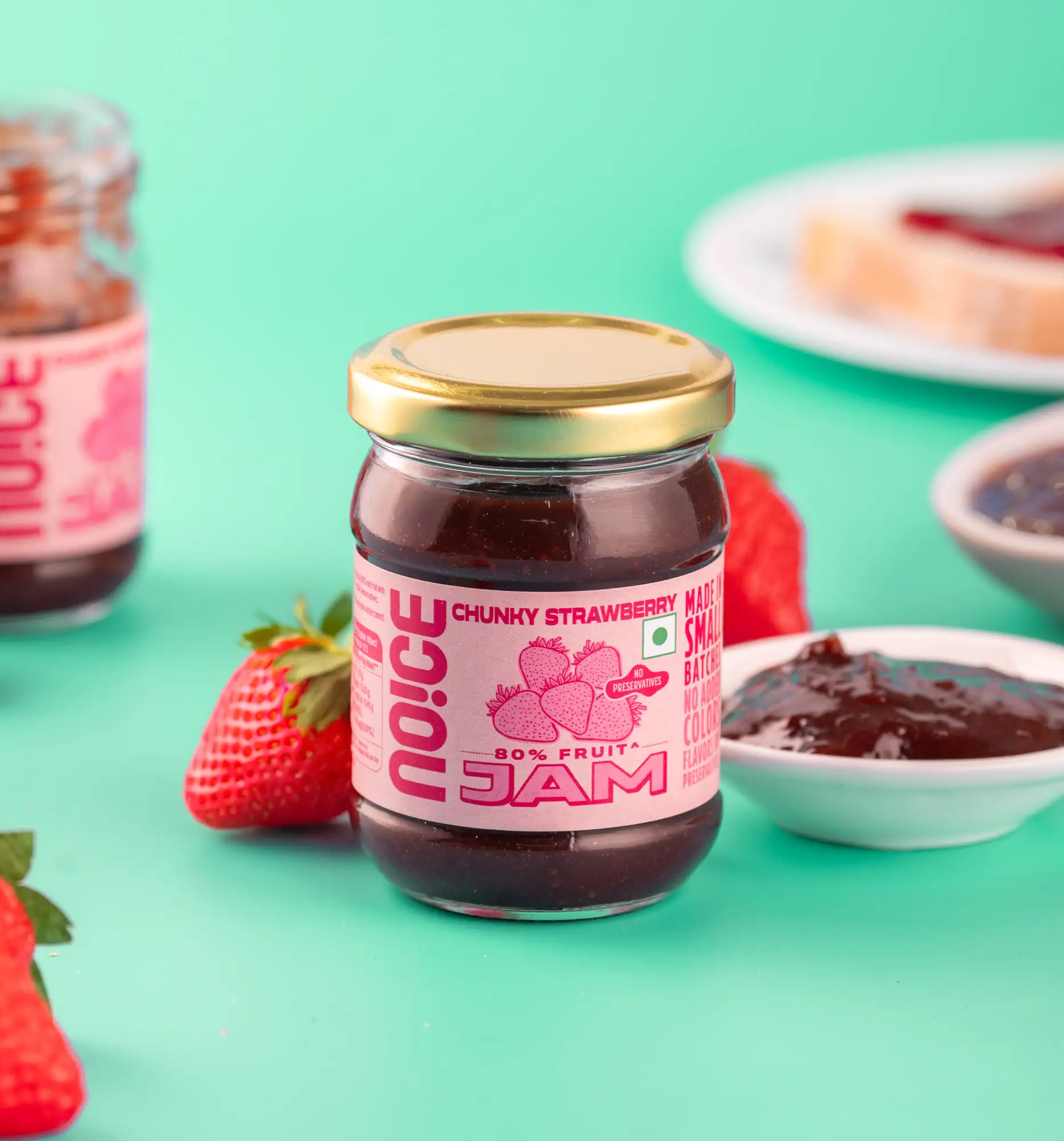 NOICE chunky strawberry jam 80 percent fruit thick fruit jam no preservatives