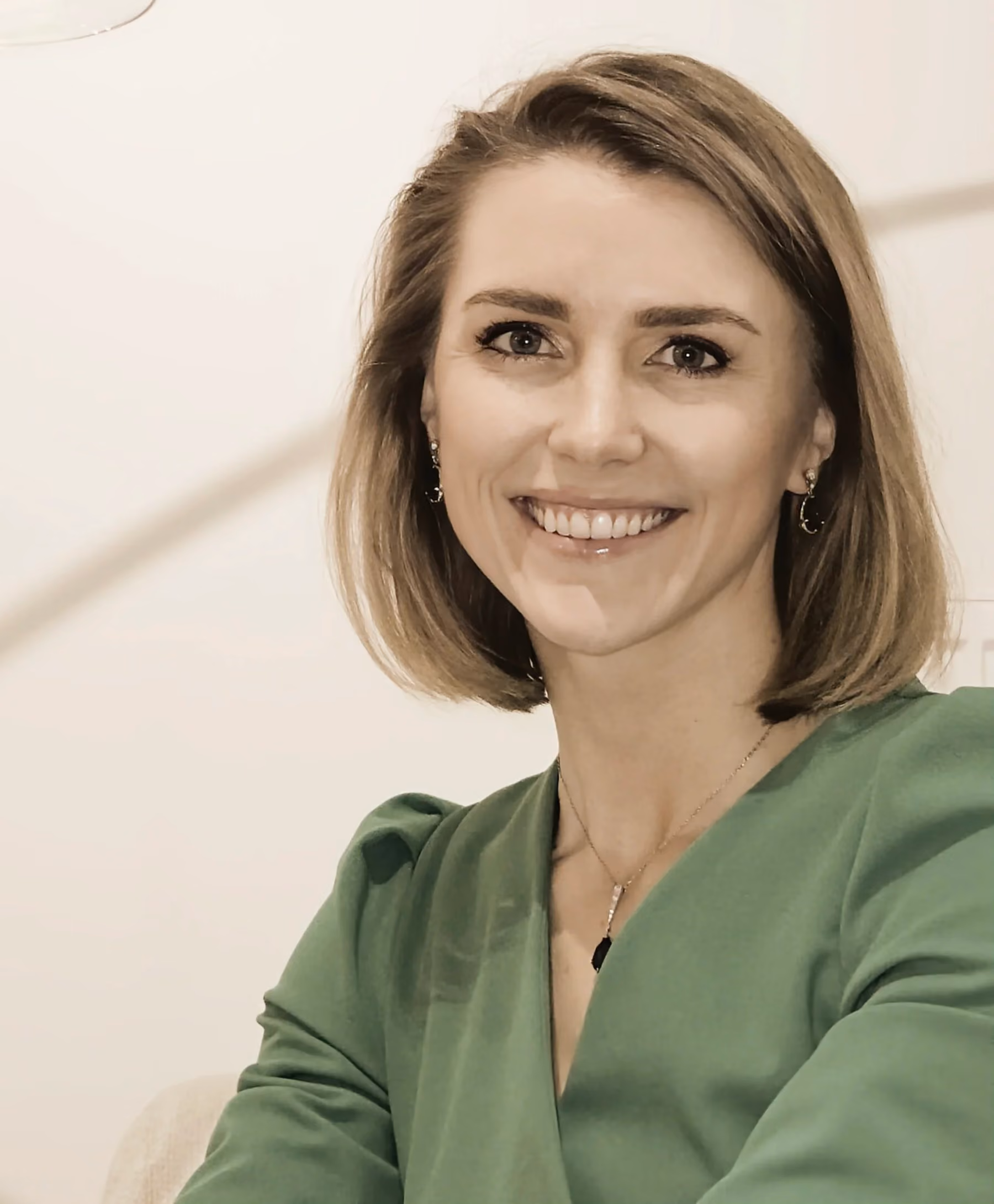 Dr Iris Lebbe