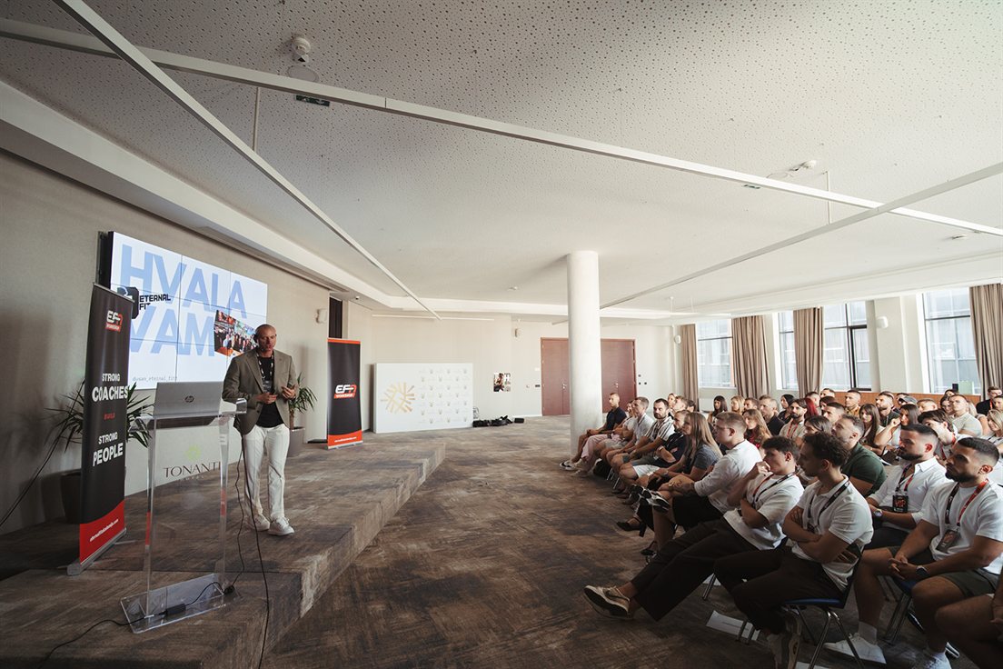Dušan Petrović drži EFA Workshop pred trenerima