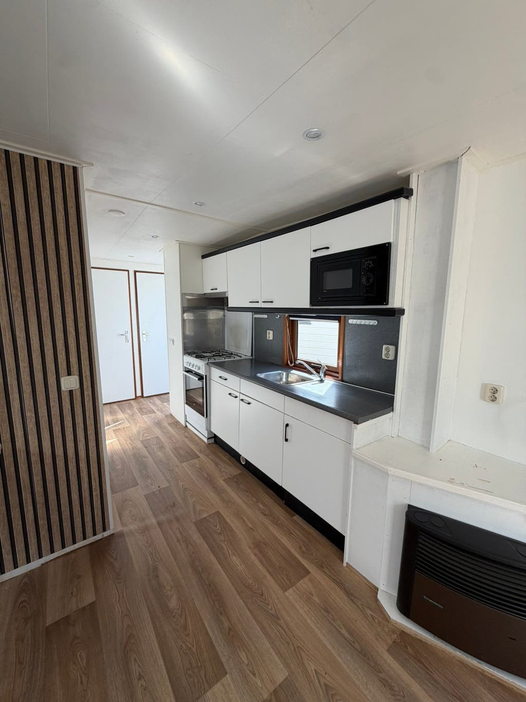 Chalet 10,50 x 3,70 m incl. transport