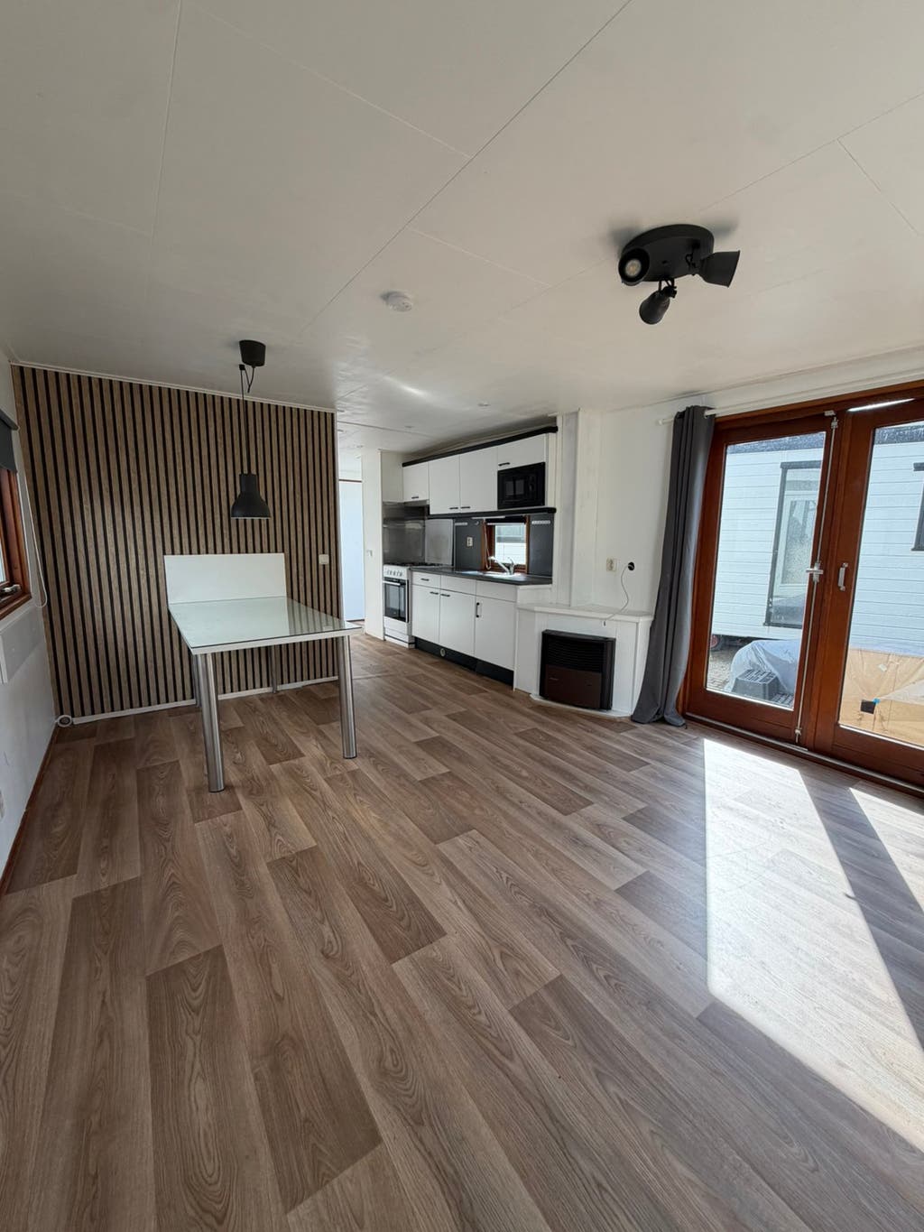 Chalet 10,50 x 3,70 m incl. transport