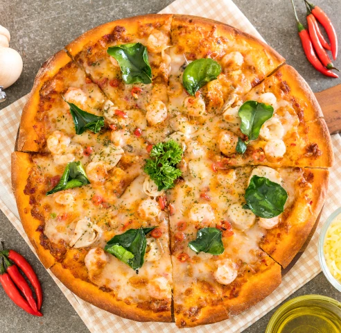Wood-fired pizza at Gastro at 35