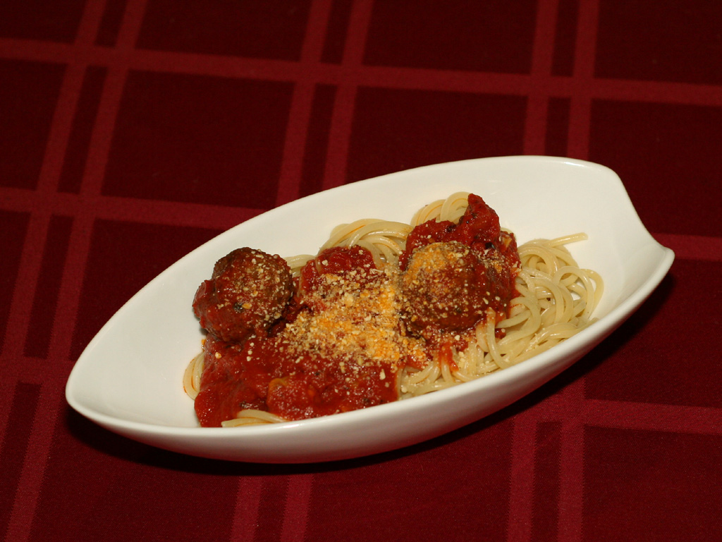 Spaghetti & Meatballs