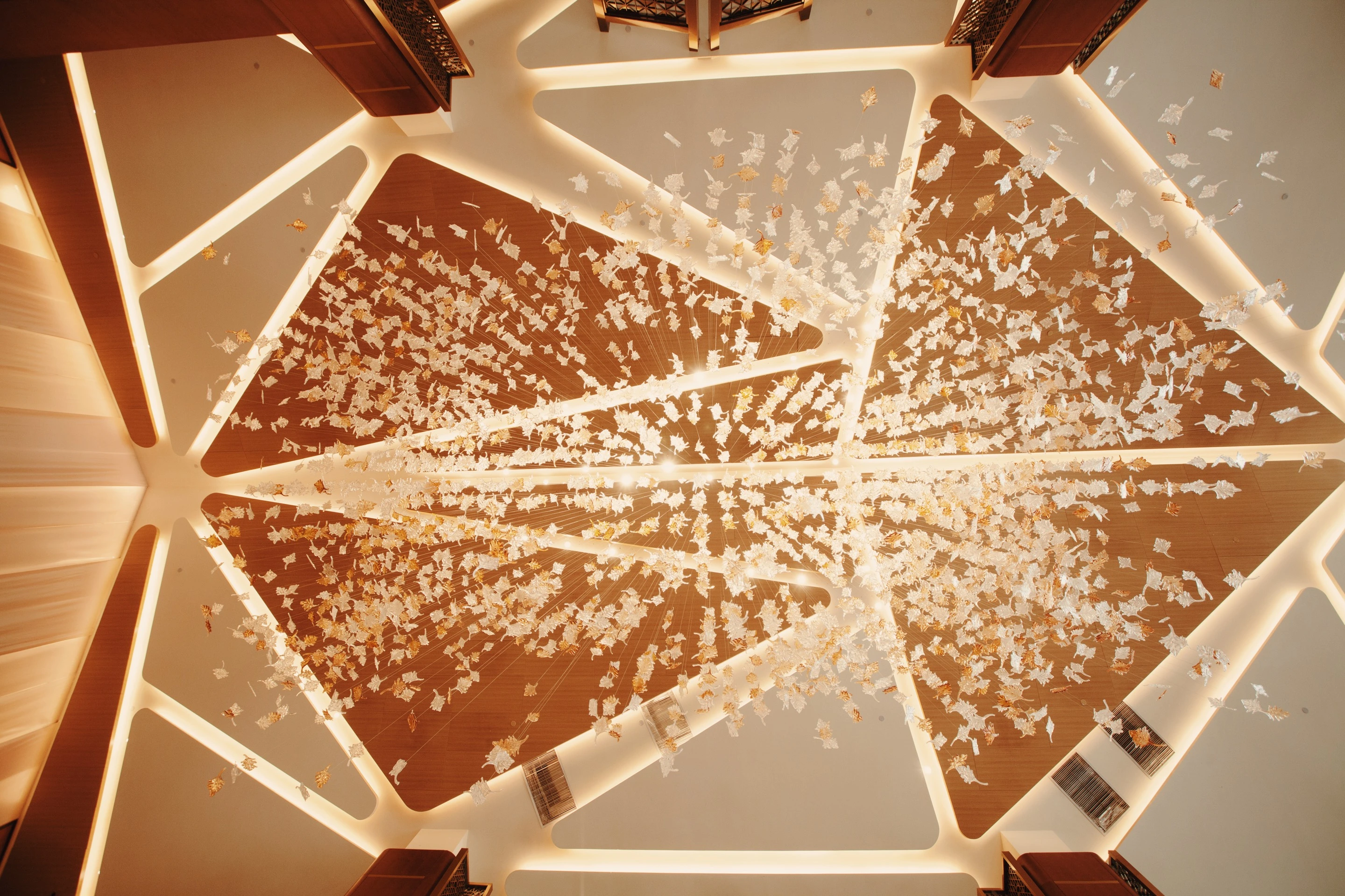 INTERCONTINENTAL CHONGLI HOTEL, Interior 1