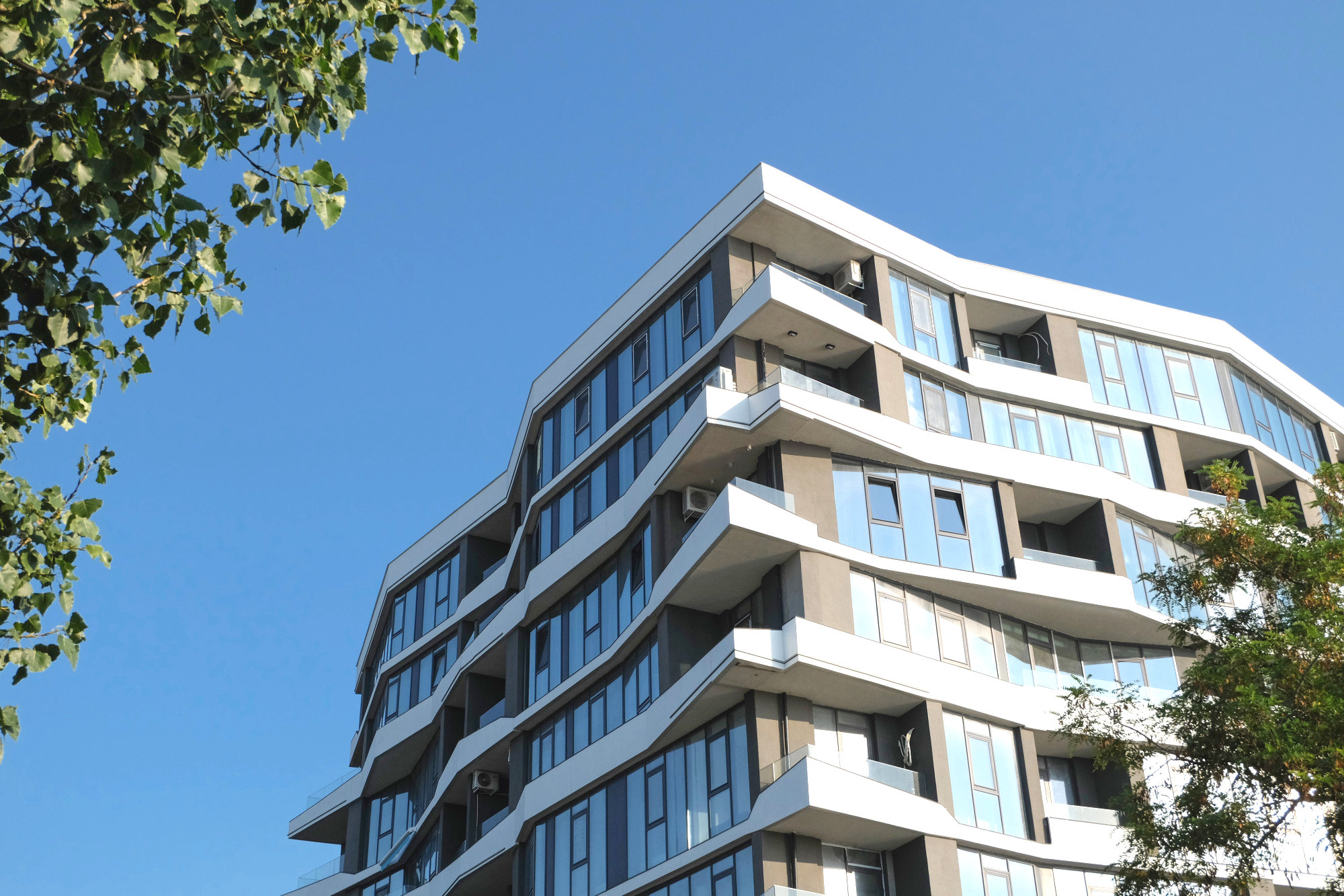 Why wealthy investors choose apartments